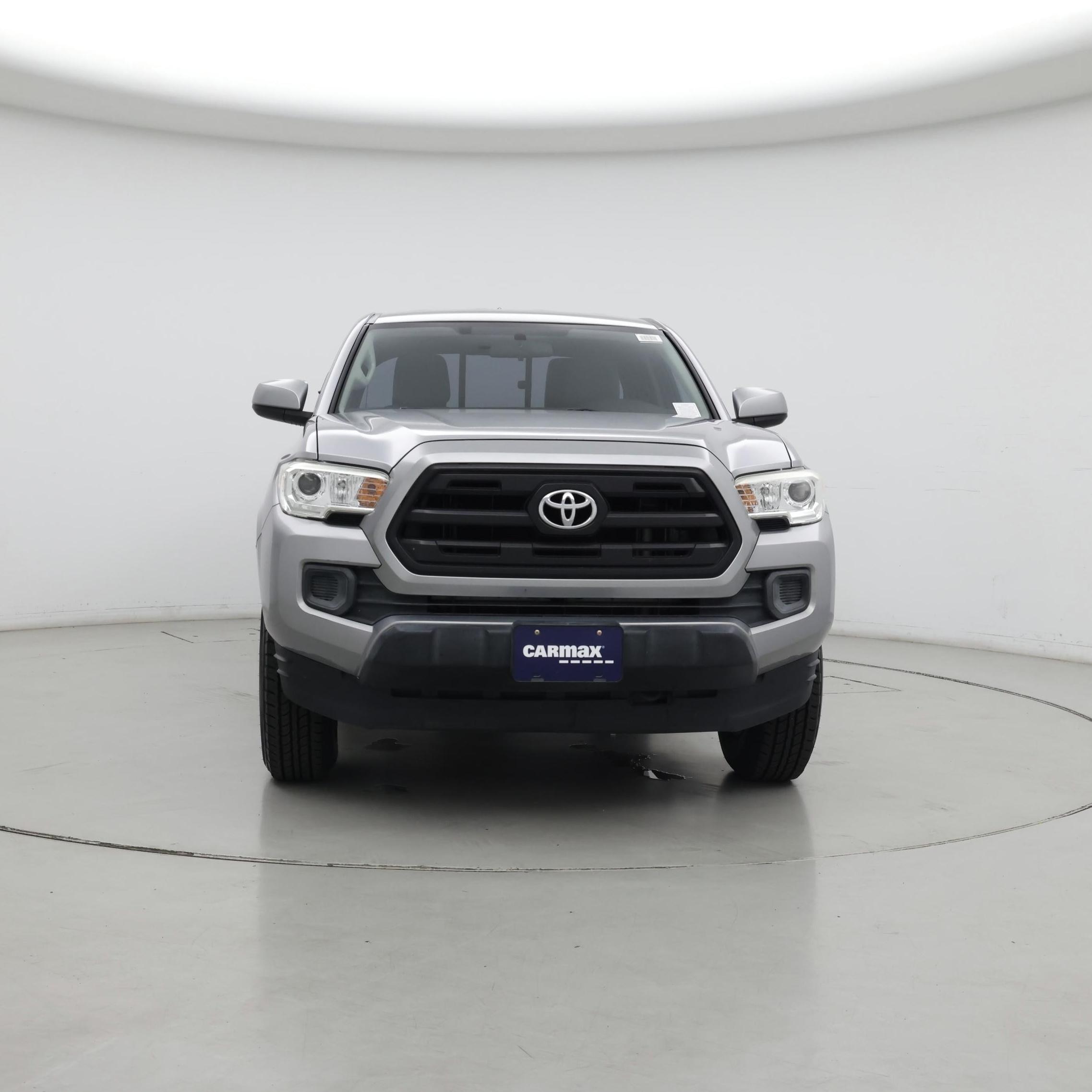 Thumbnail: 2017 Toyota Tacoma - 5