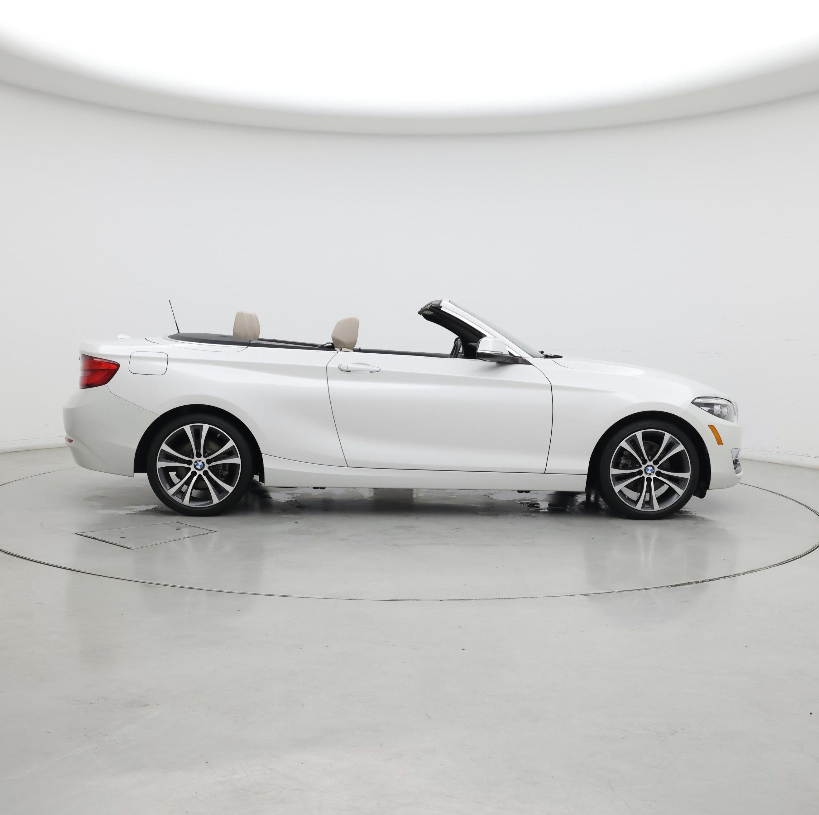 Thumbnail: 2018 BMW 2 Series - 7