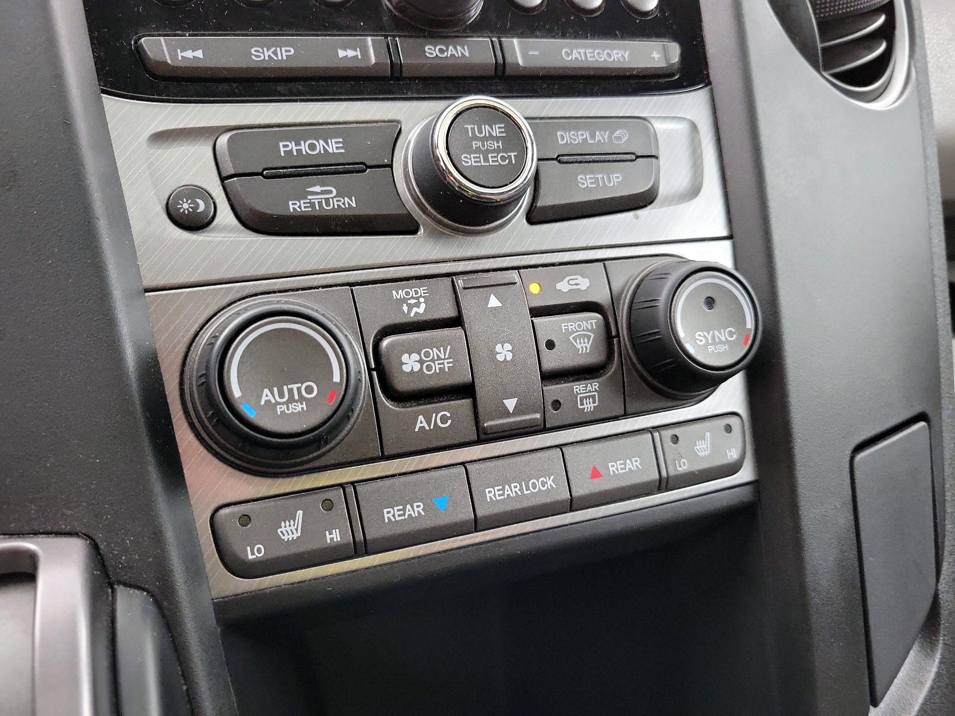 Thumbnail: 2014 Honda Pilot - 16