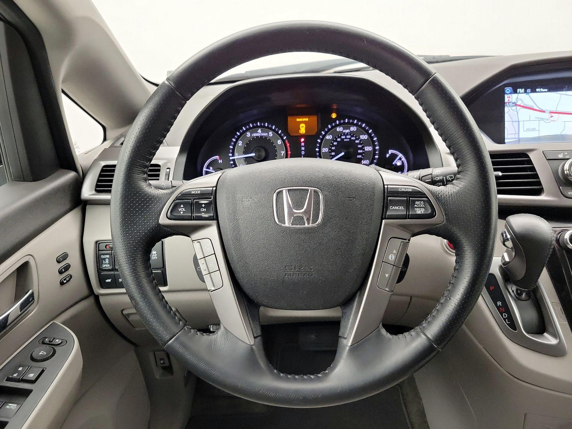 Thumbnail: 2016 Honda Odyssey - 10