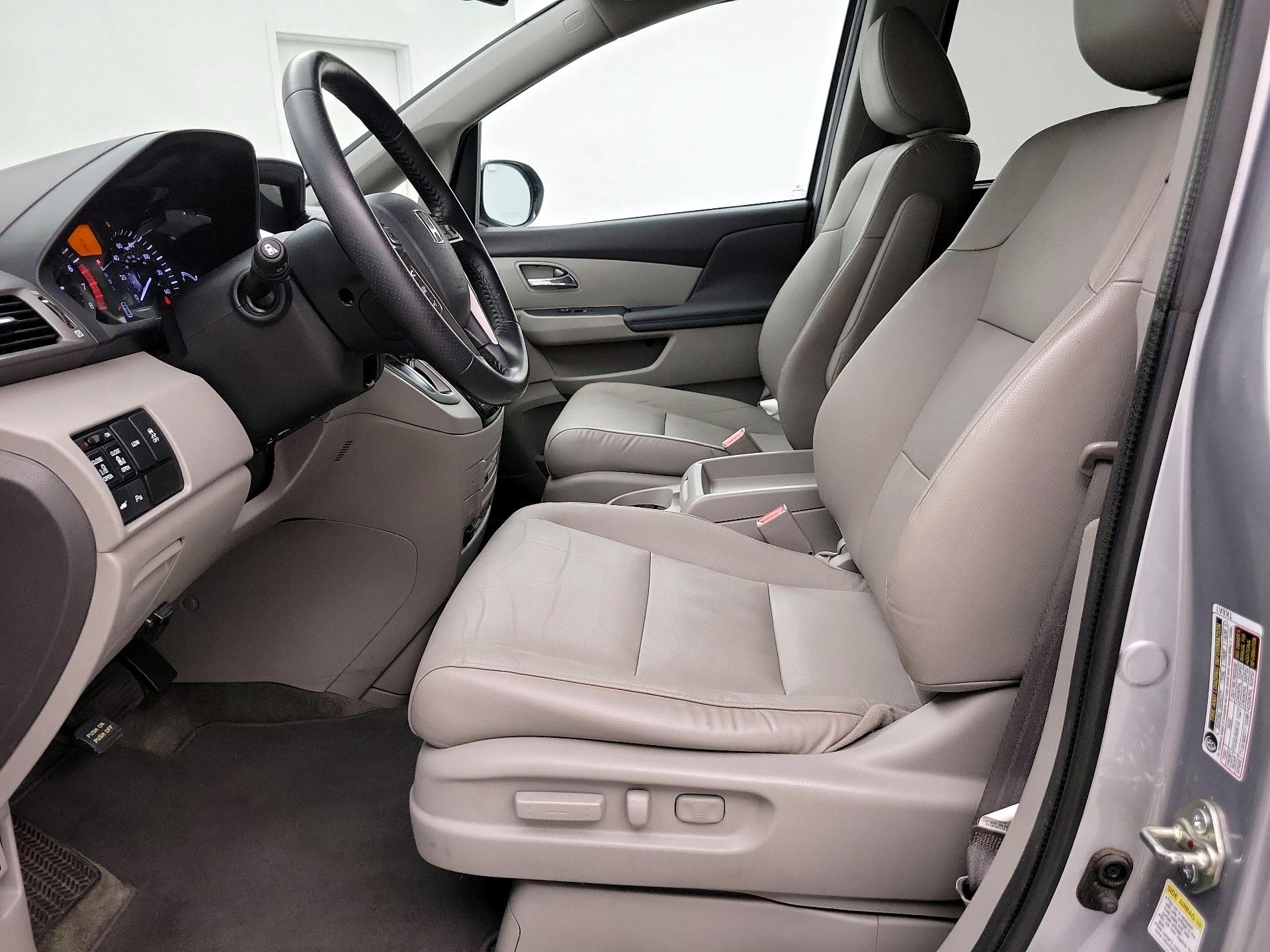 Thumbnail: 2016 Honda Odyssey - 11
