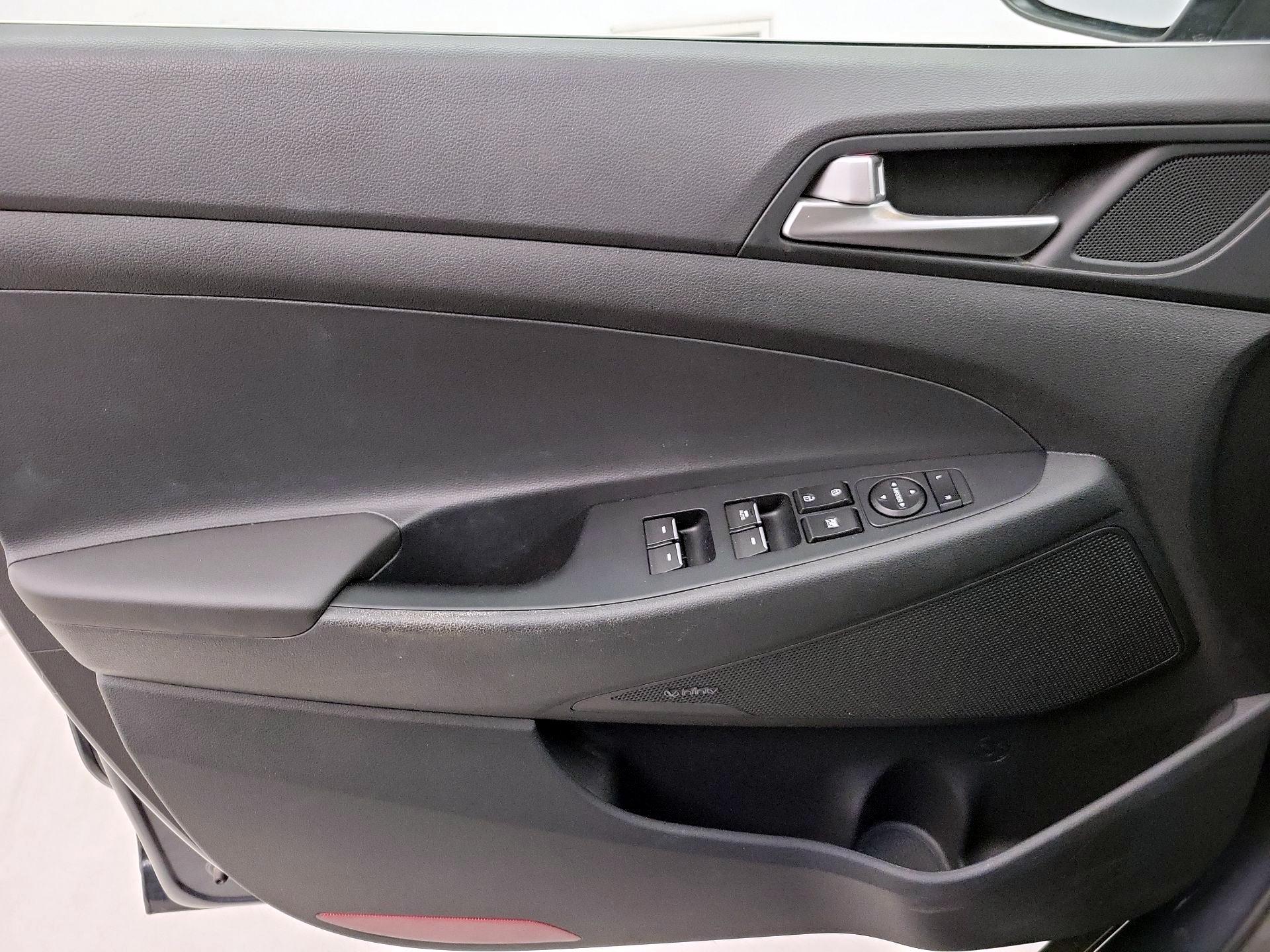Thumbnail: 2021 Hyundai Tucson - 12
