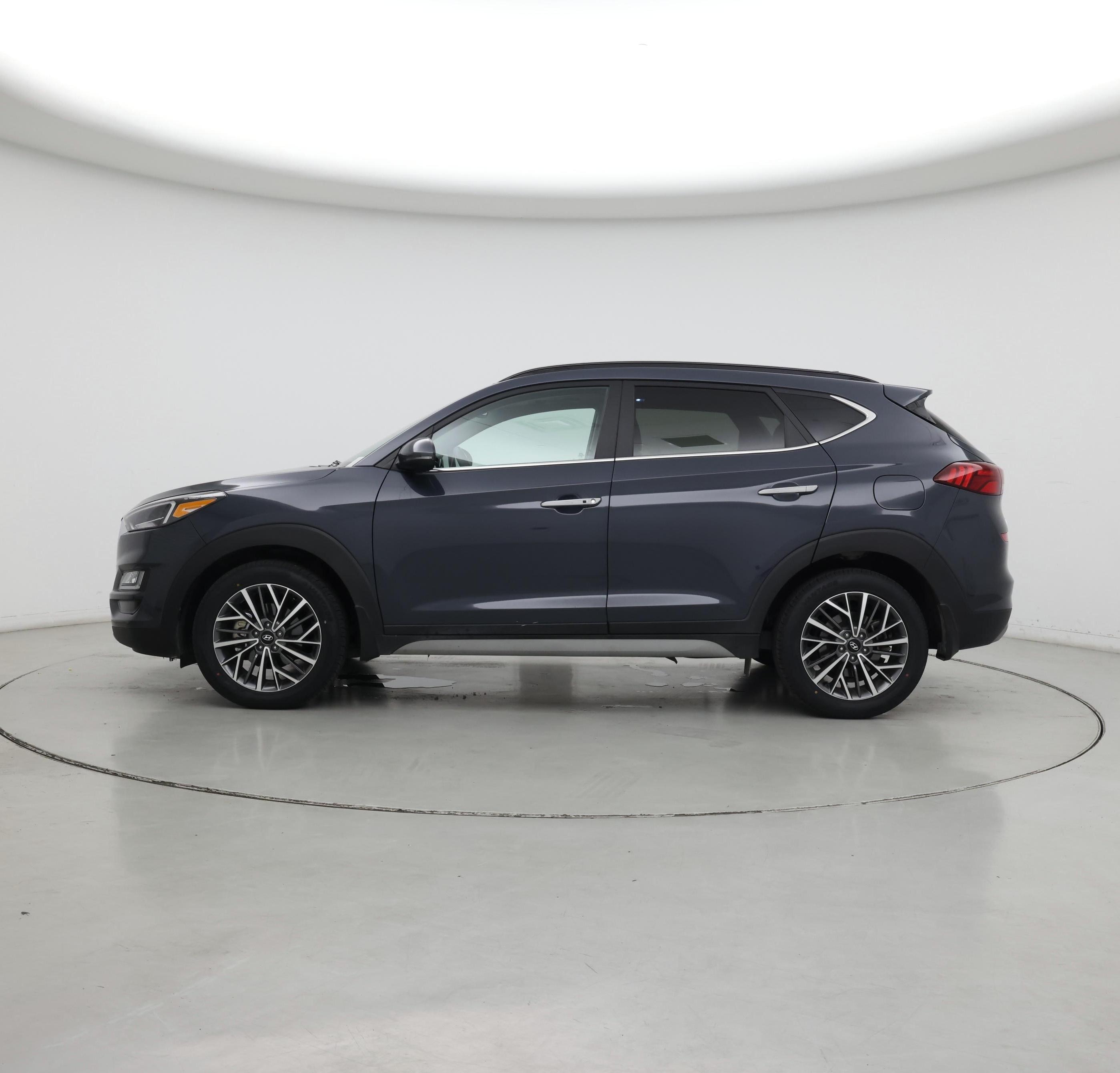 Thumbnail: 2021 Hyundai Tucson - 3