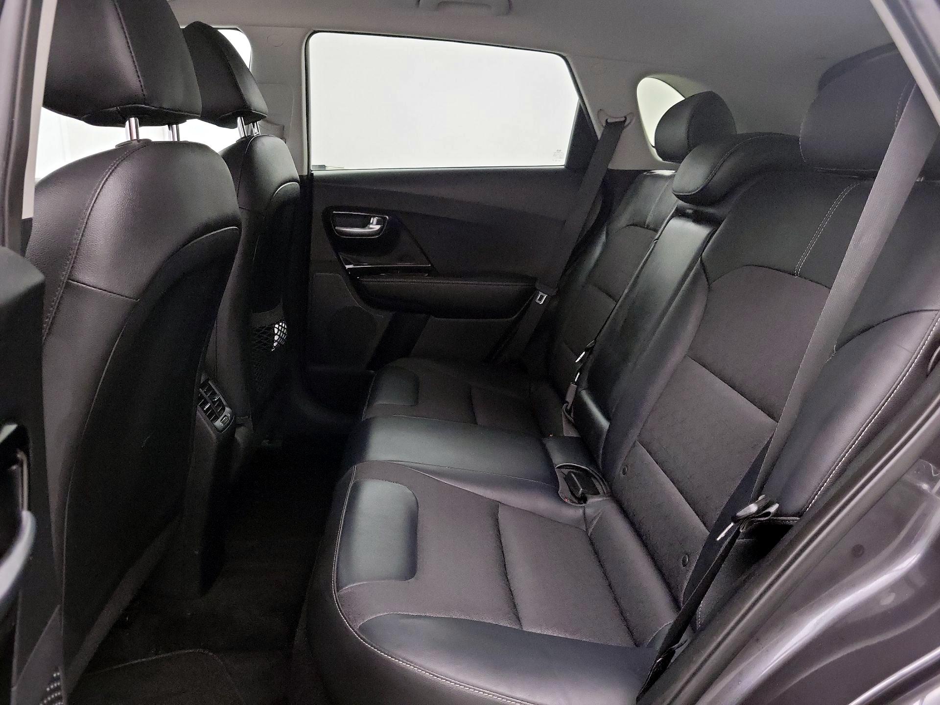 Thumbnail: 2019 Kia Niro - 20