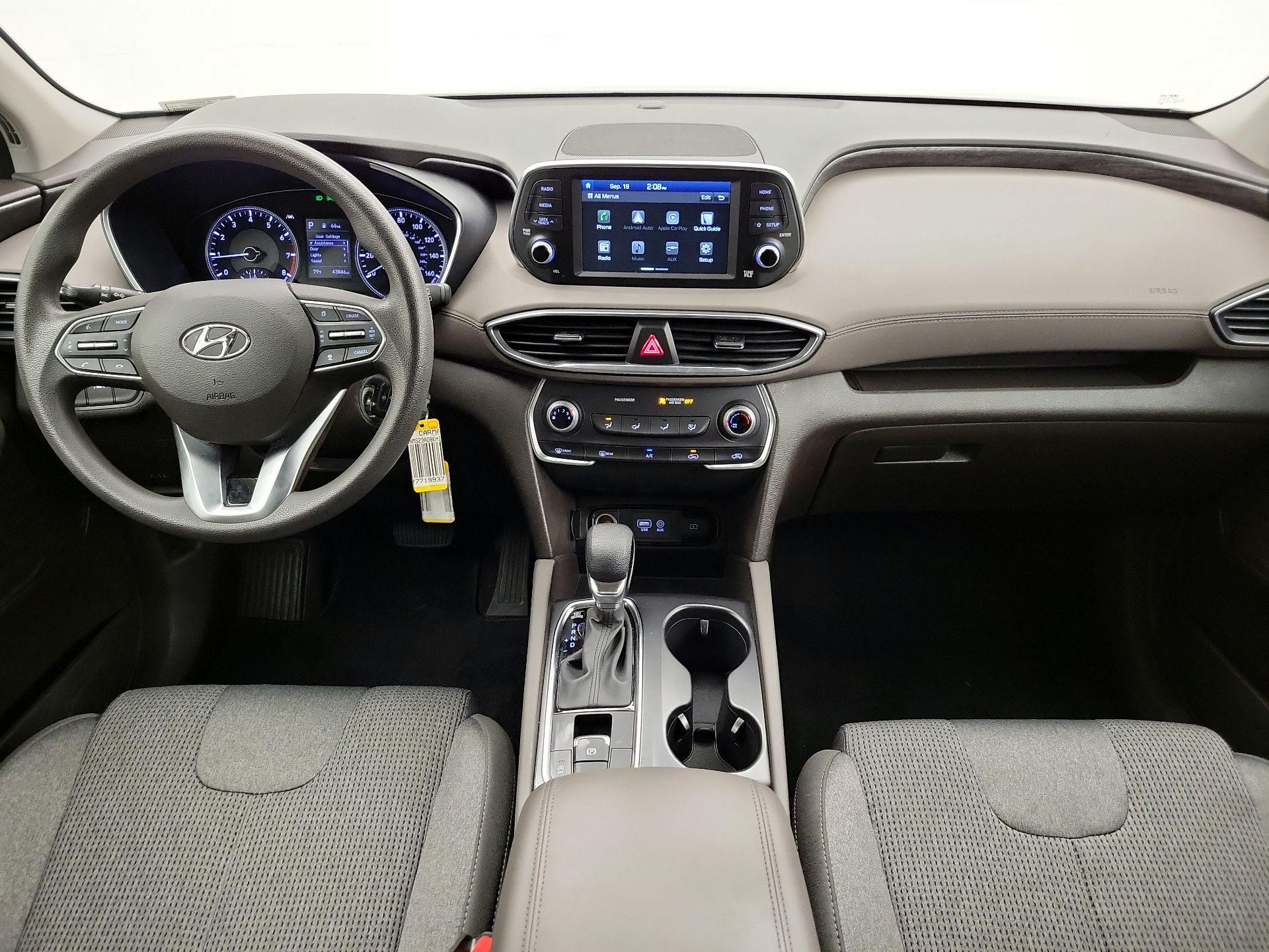 Thumbnail: 2019 Hyundai Santa Fe - 9