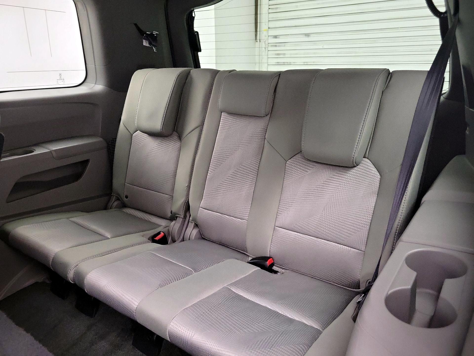 Thumbnail: 2015 Honda Pilot - 20