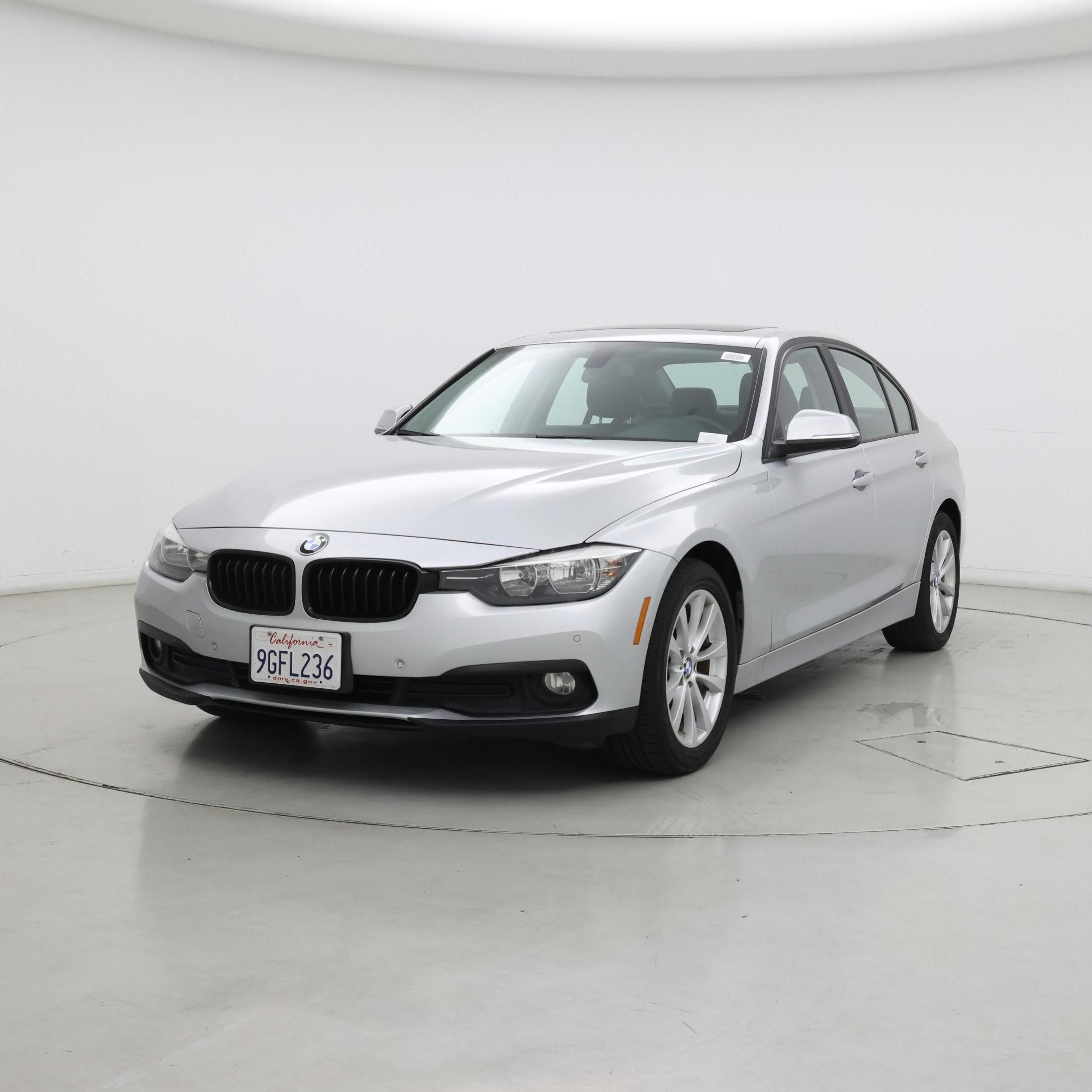 Thumbnail: 2016 BMW 3 Series - 4
