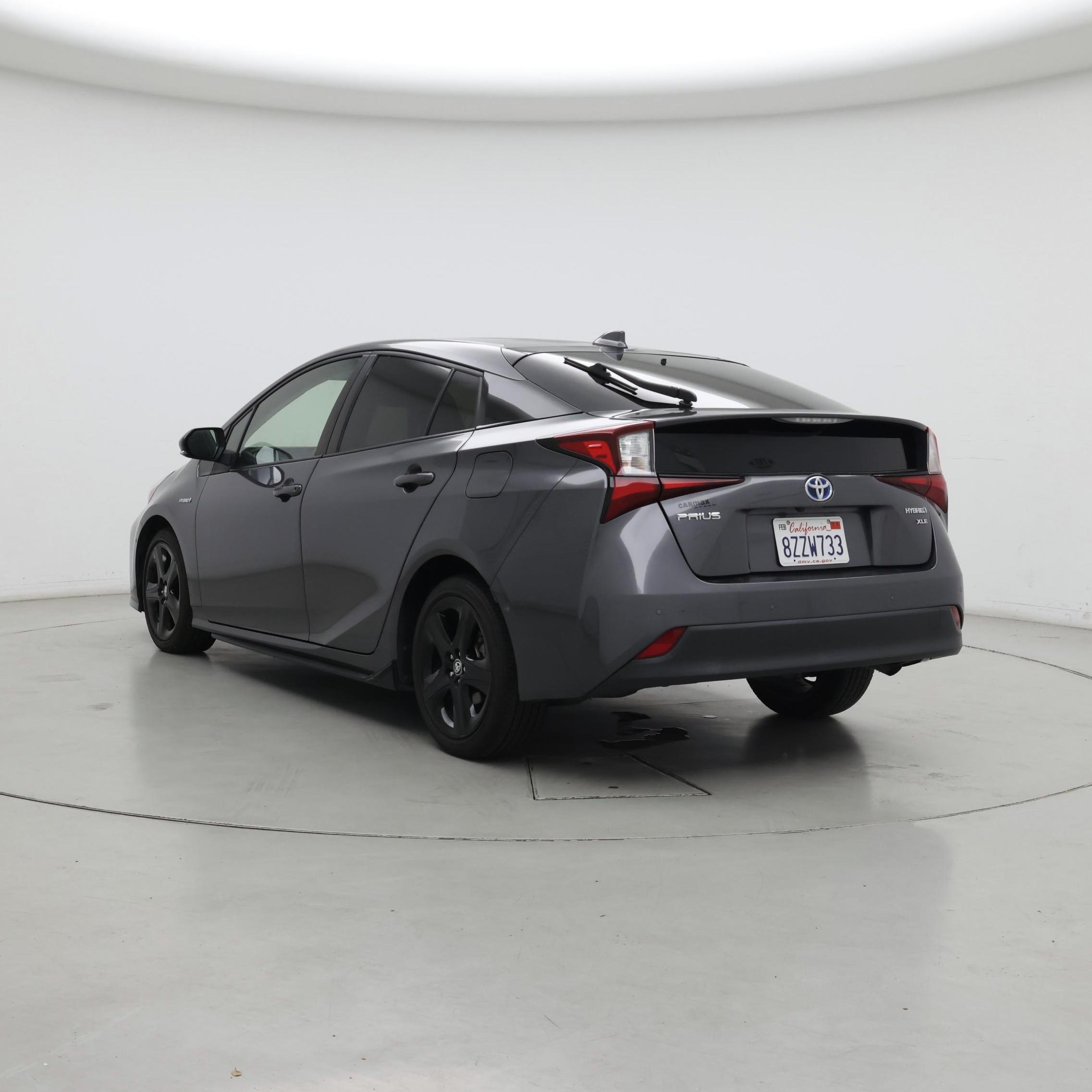Thumbnail: 2022 Toyota Prius - 2