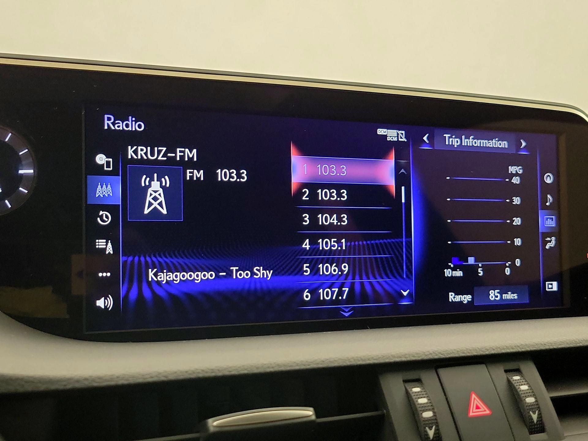 Thumbnail: 2019 Lexus ES - 16