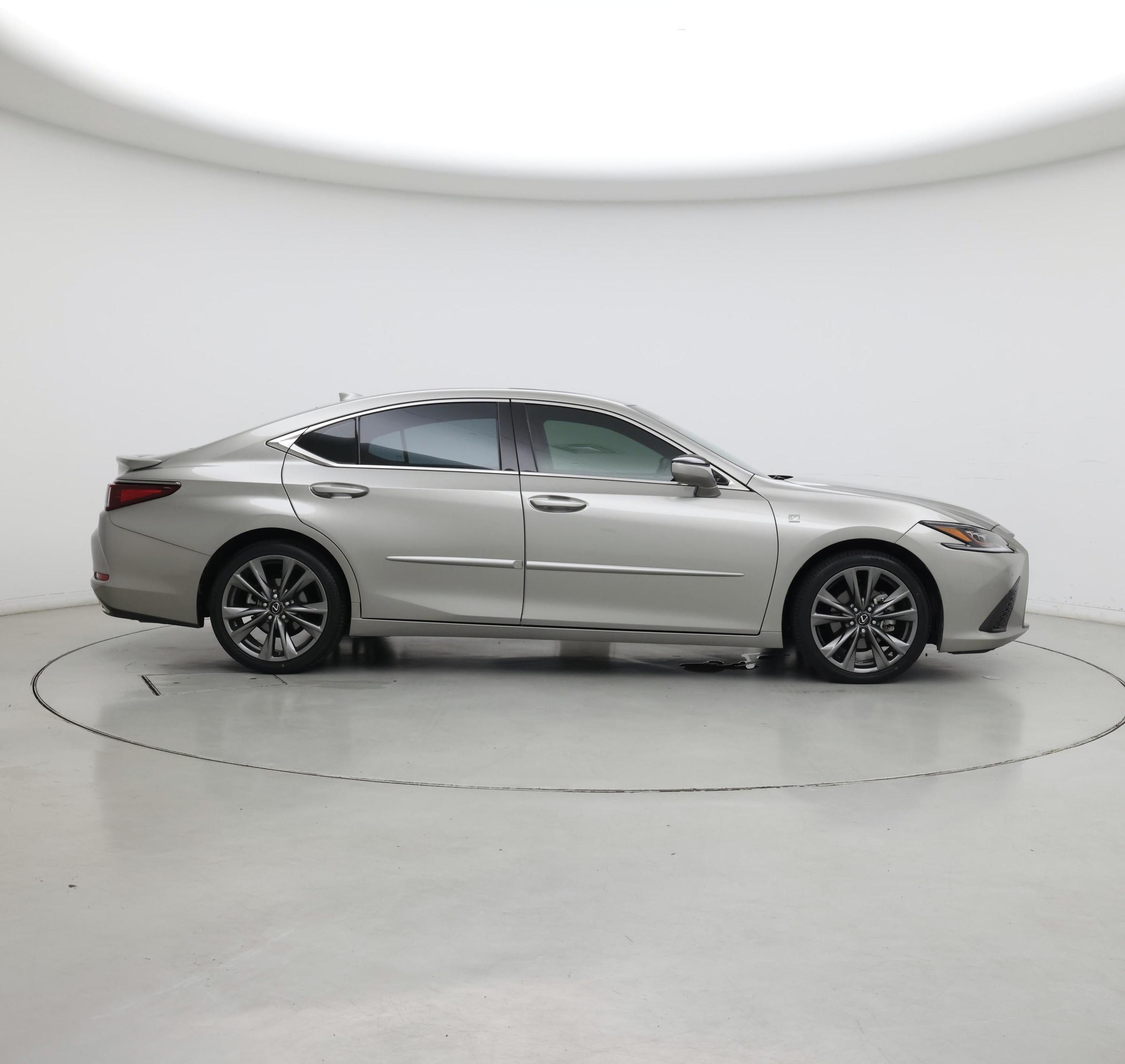 Thumbnail: 2019 Lexus ES - 7
