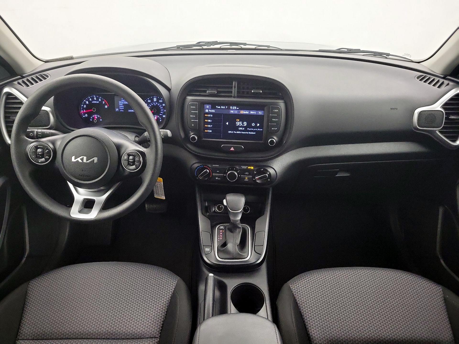 Thumbnail: 2022 Kia Soul - 9
