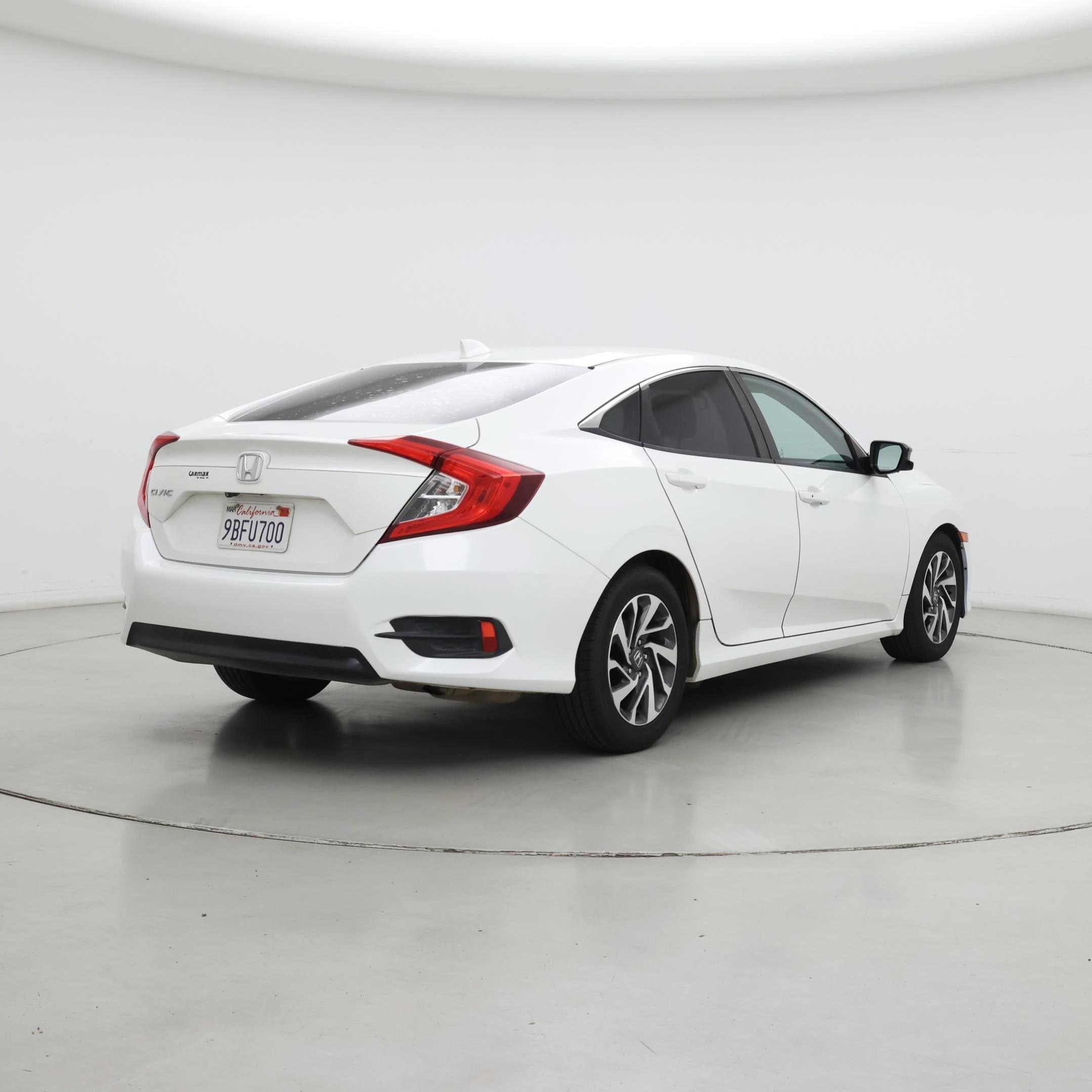 Thumbnail: 2017 Honda Civic - 8