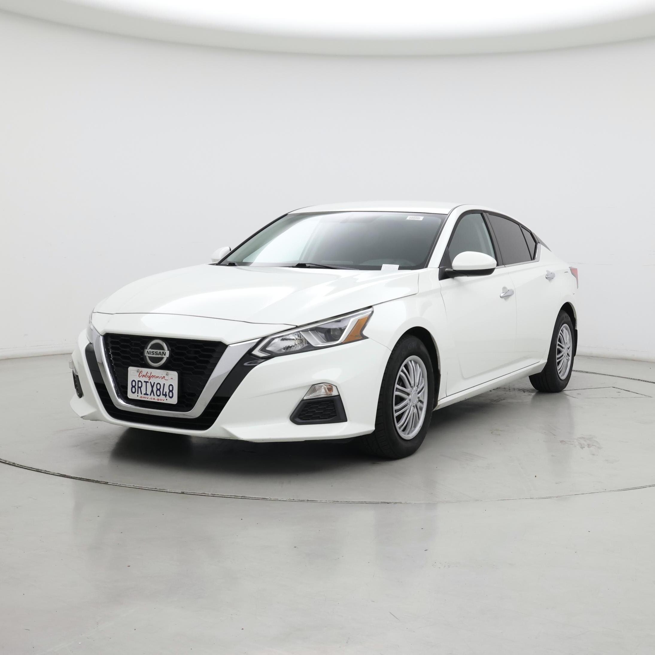 Thumbnail: 2020 Nissan Altima - 4