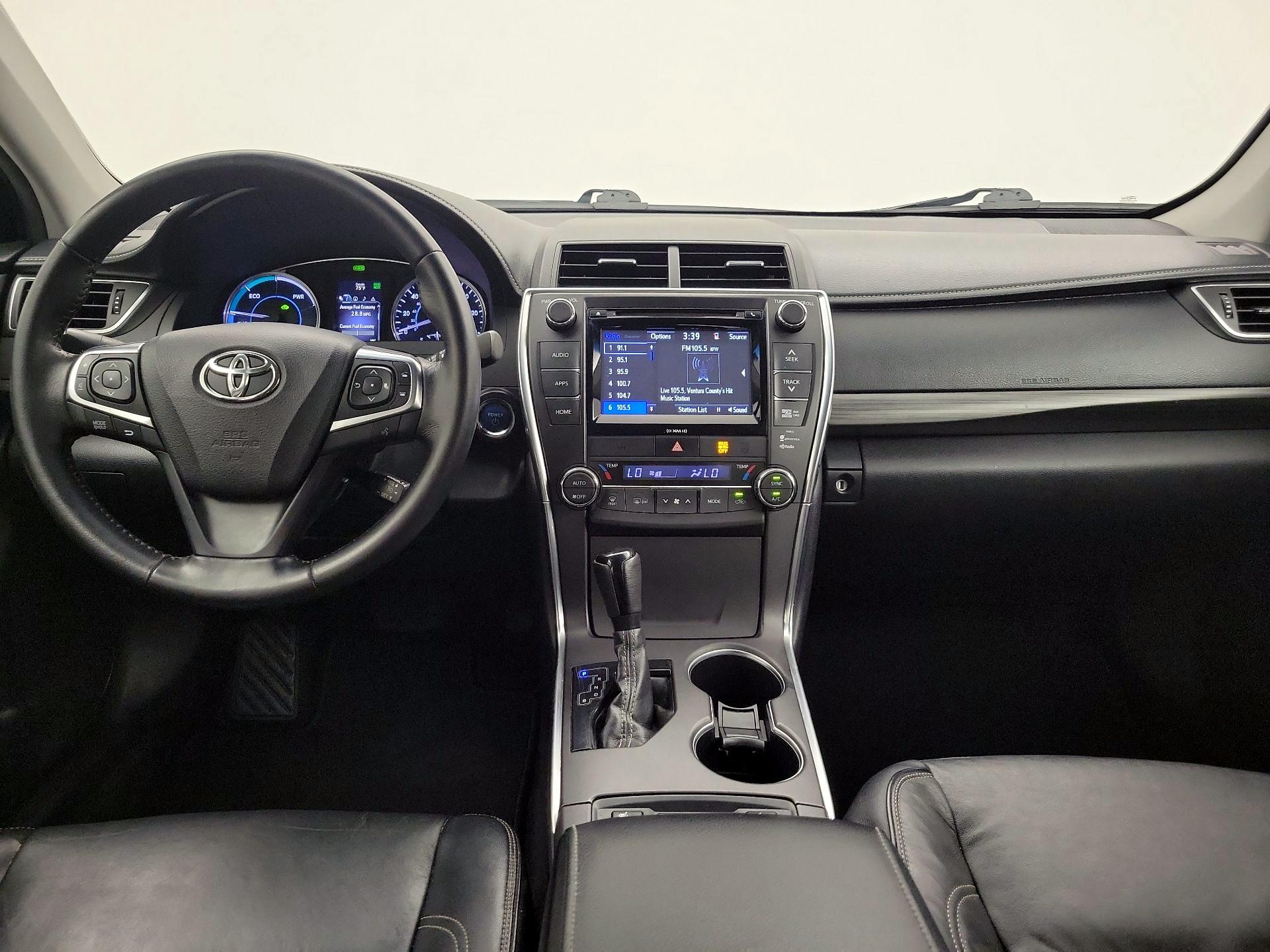Thumbnail: 2016 Toyota Camry - 9