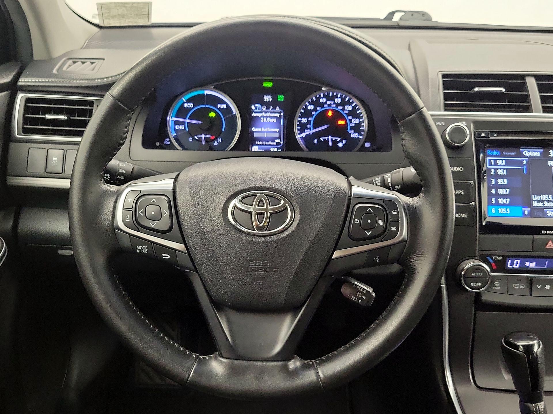 Thumbnail: 2016 Toyota Camry - 10