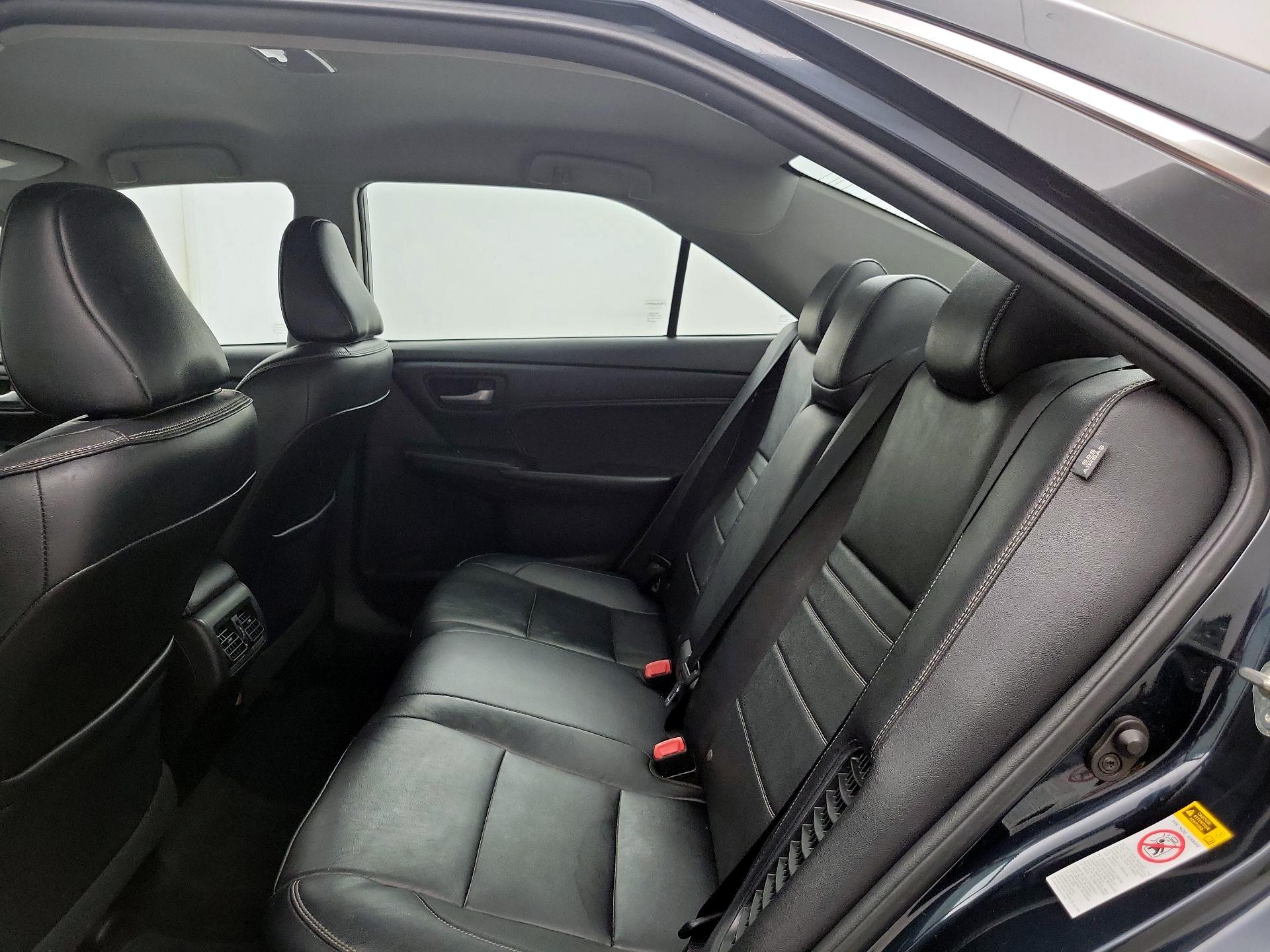 Thumbnail: 2016 Toyota Camry - 19