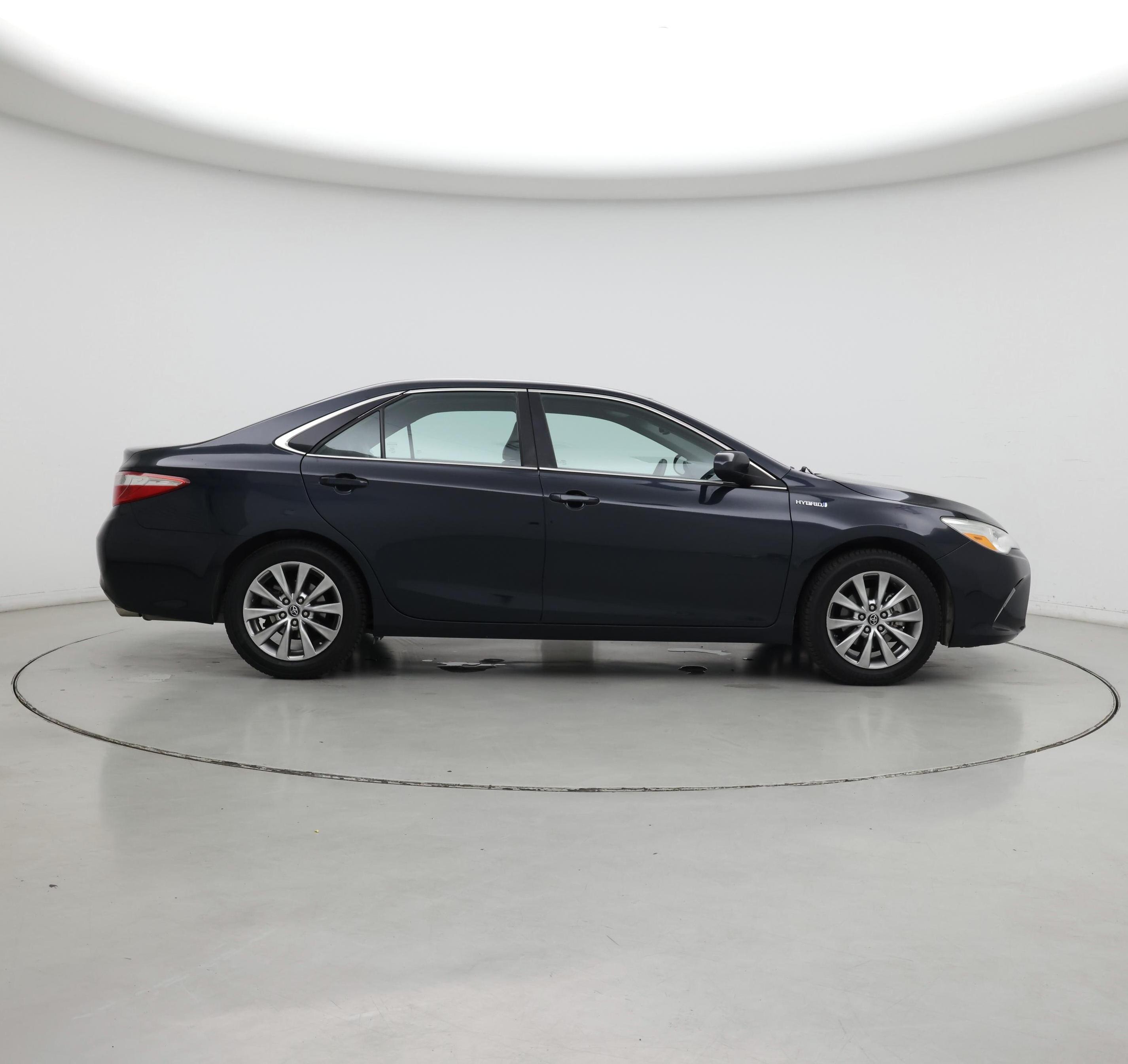 Thumbnail: 2016 Toyota Camry - 7