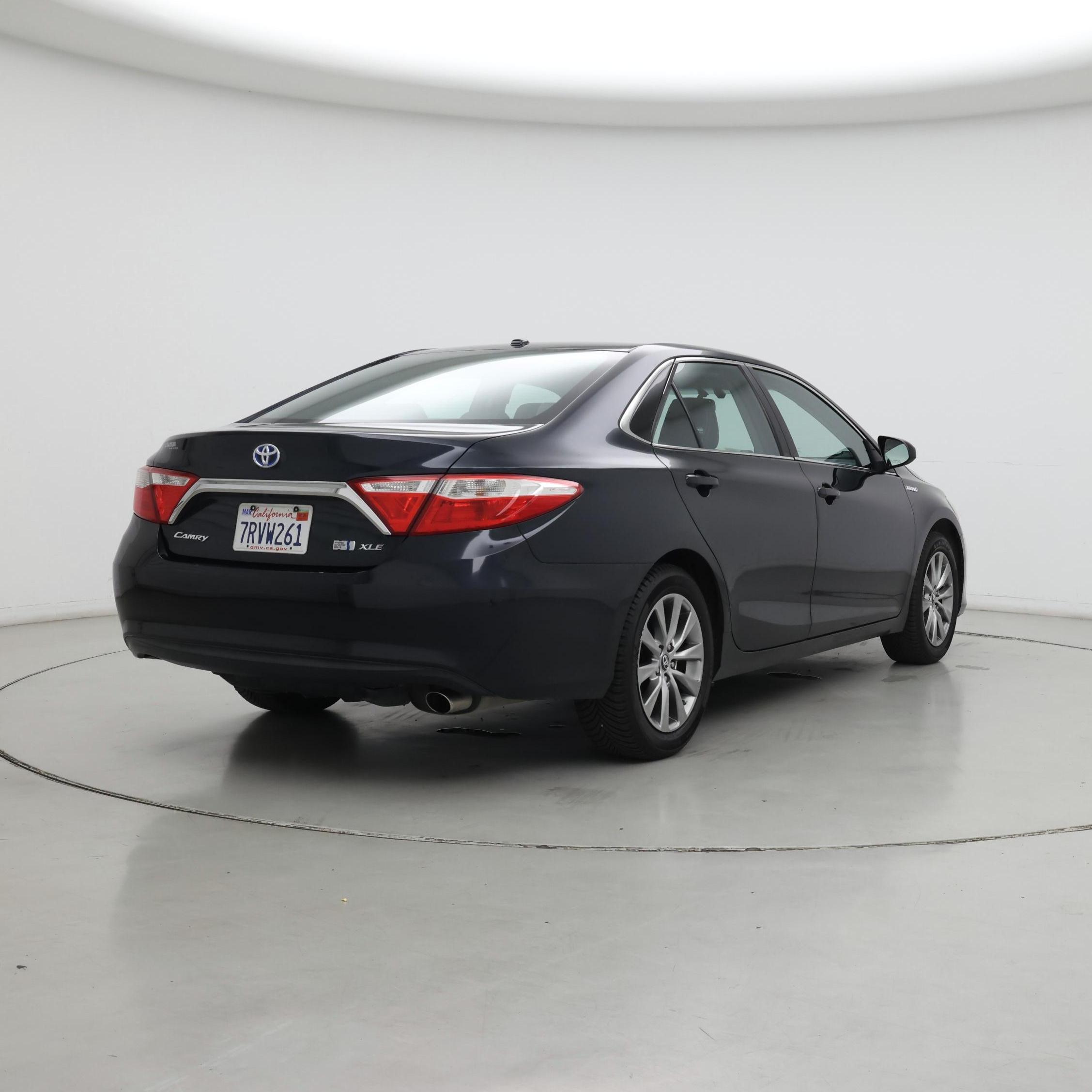 Thumbnail: 2016 Toyota Camry - 8