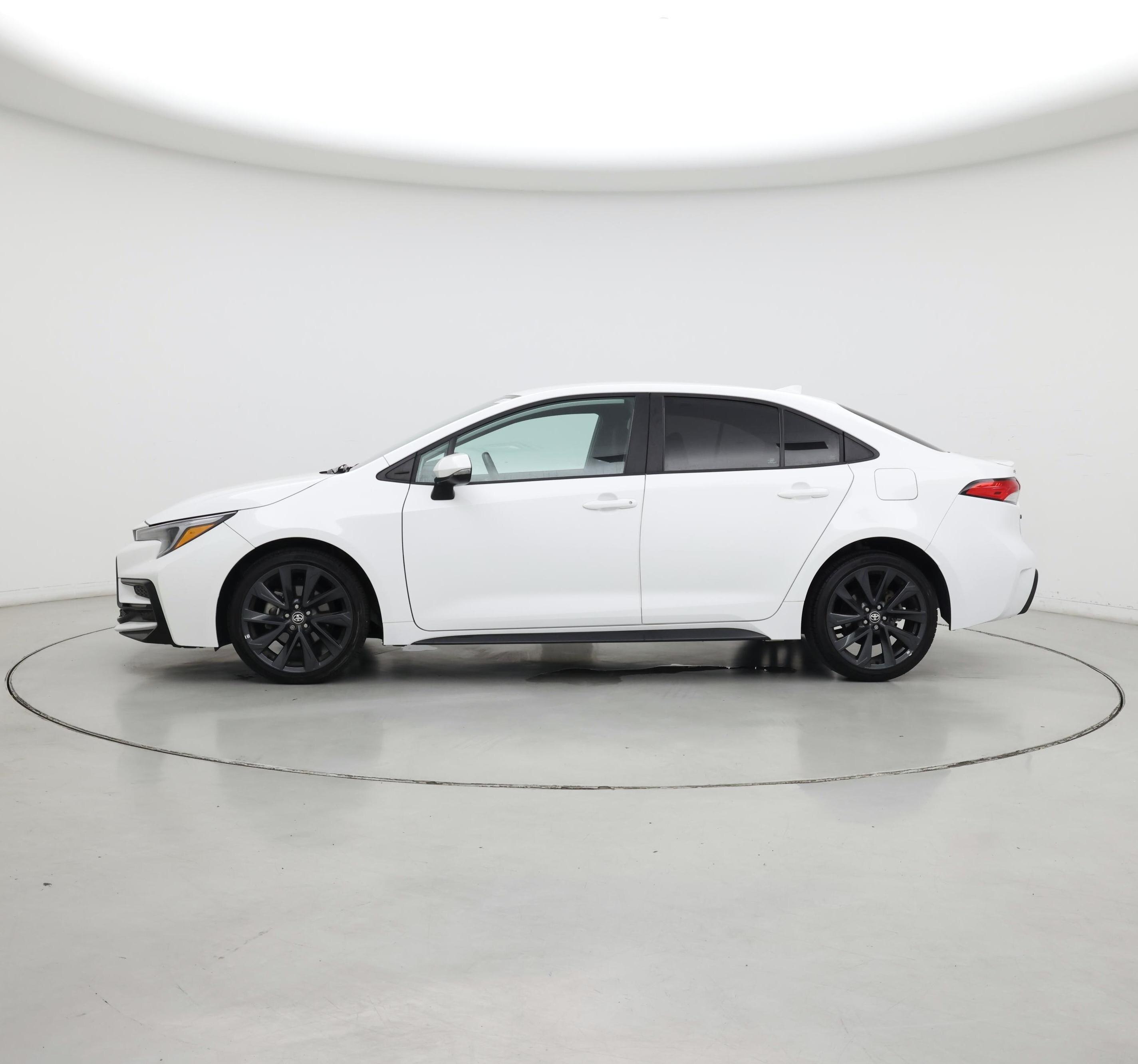 Thumbnail: 2023 Toyota Corolla - 3