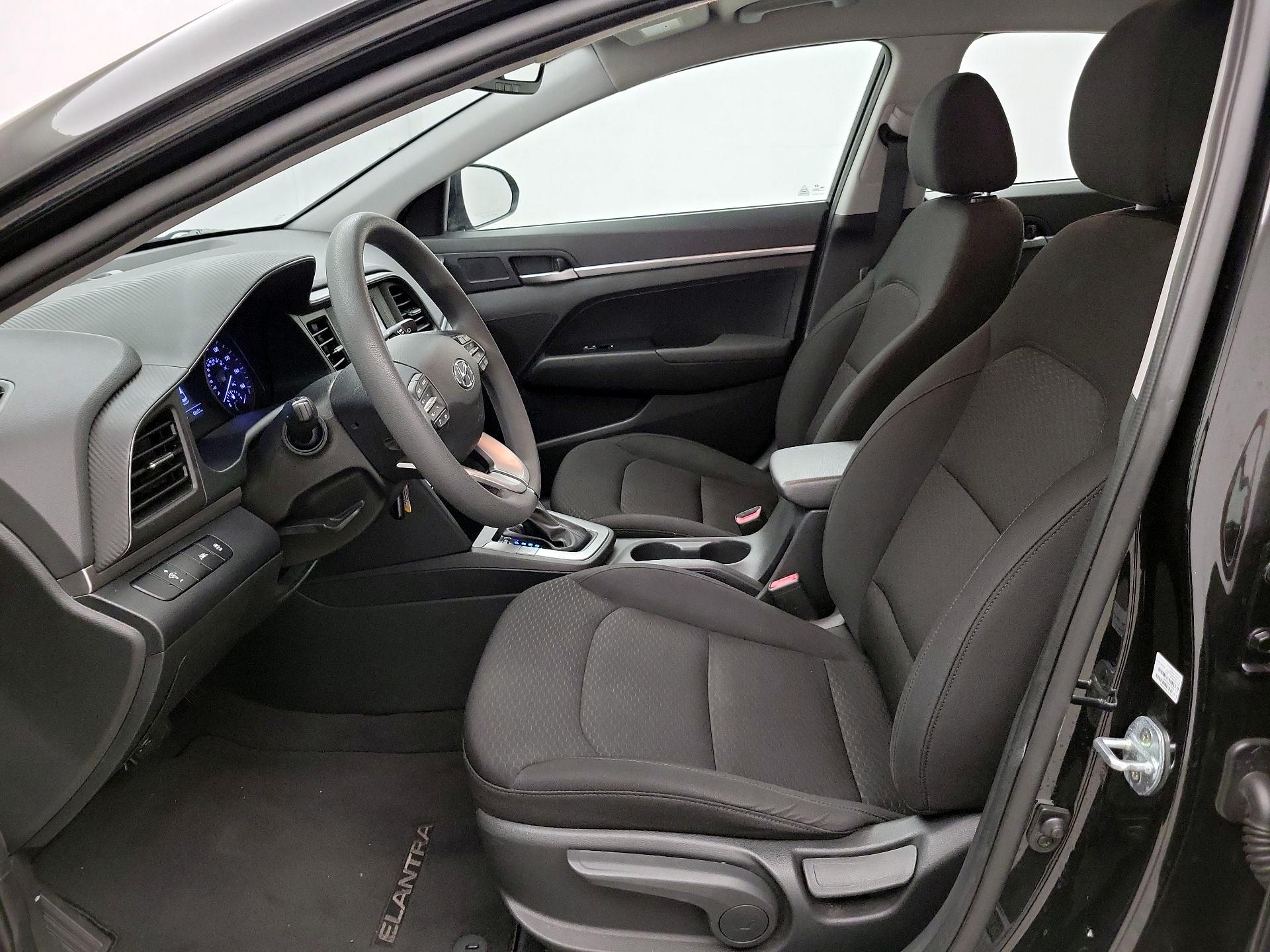 Thumbnail: 2020 Hyundai Elantra - 11