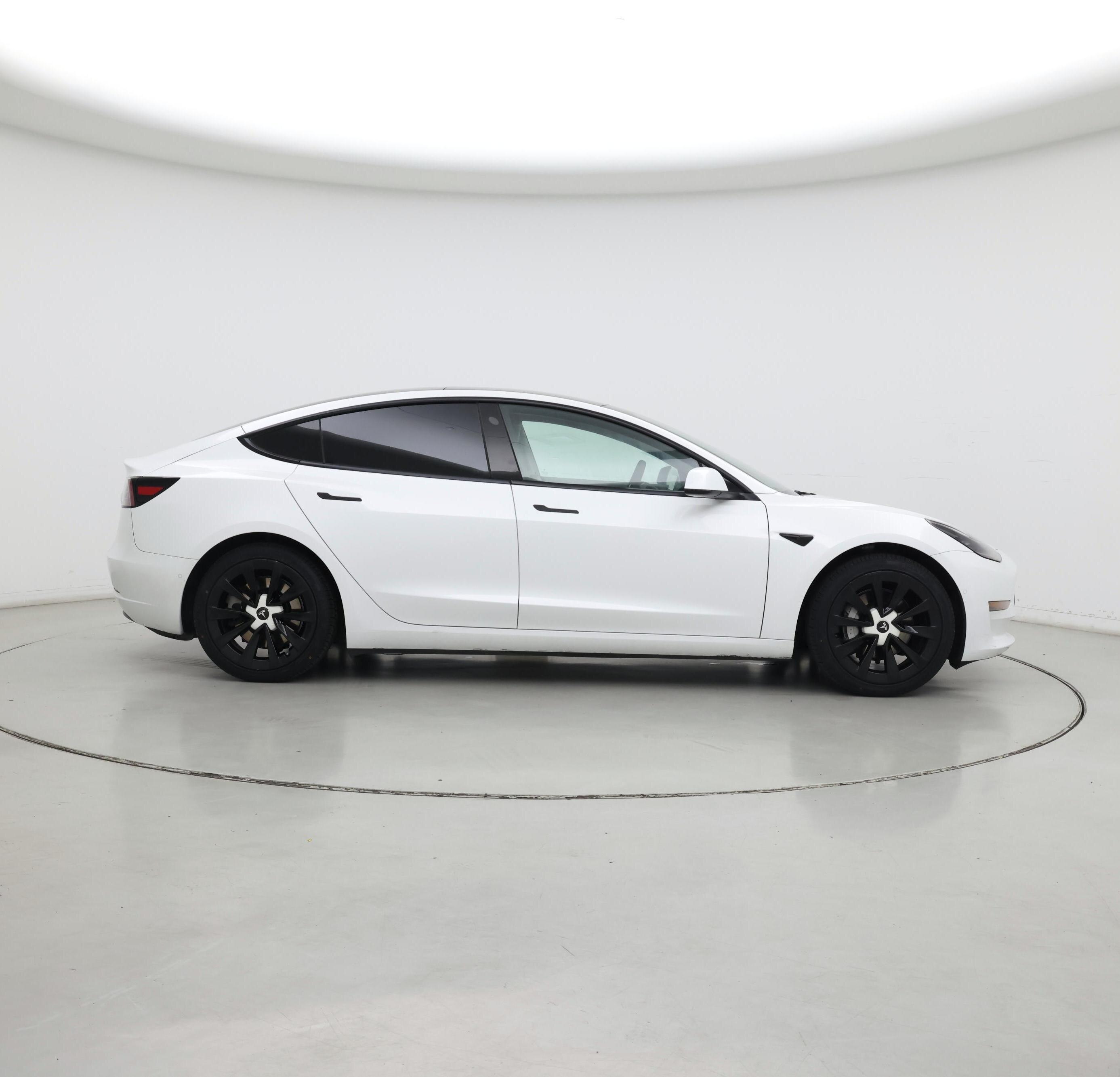 Thumbnail: 2021 Tesla Model 3 - 7