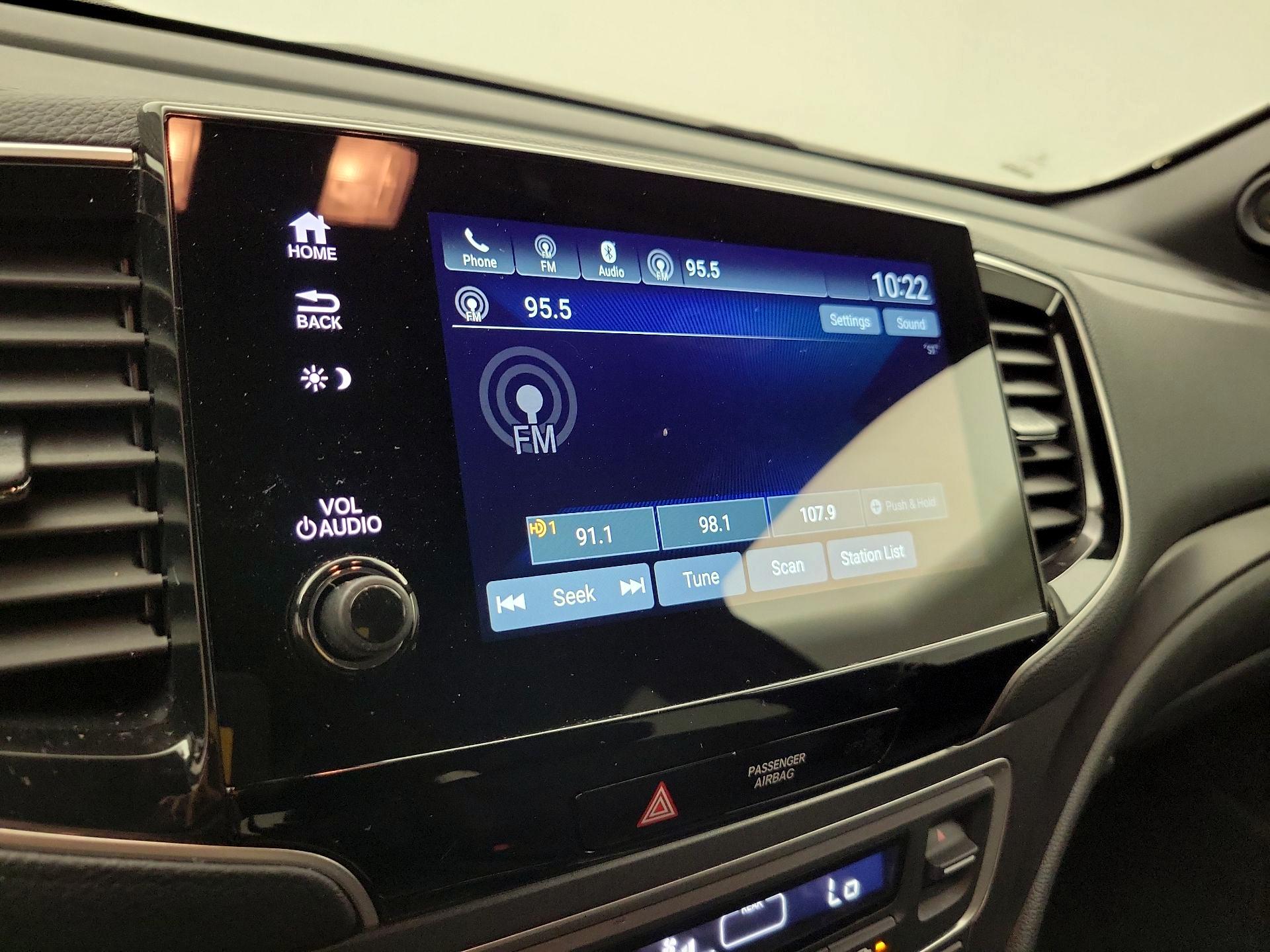 Thumbnail: 2019 Honda Passport - 15