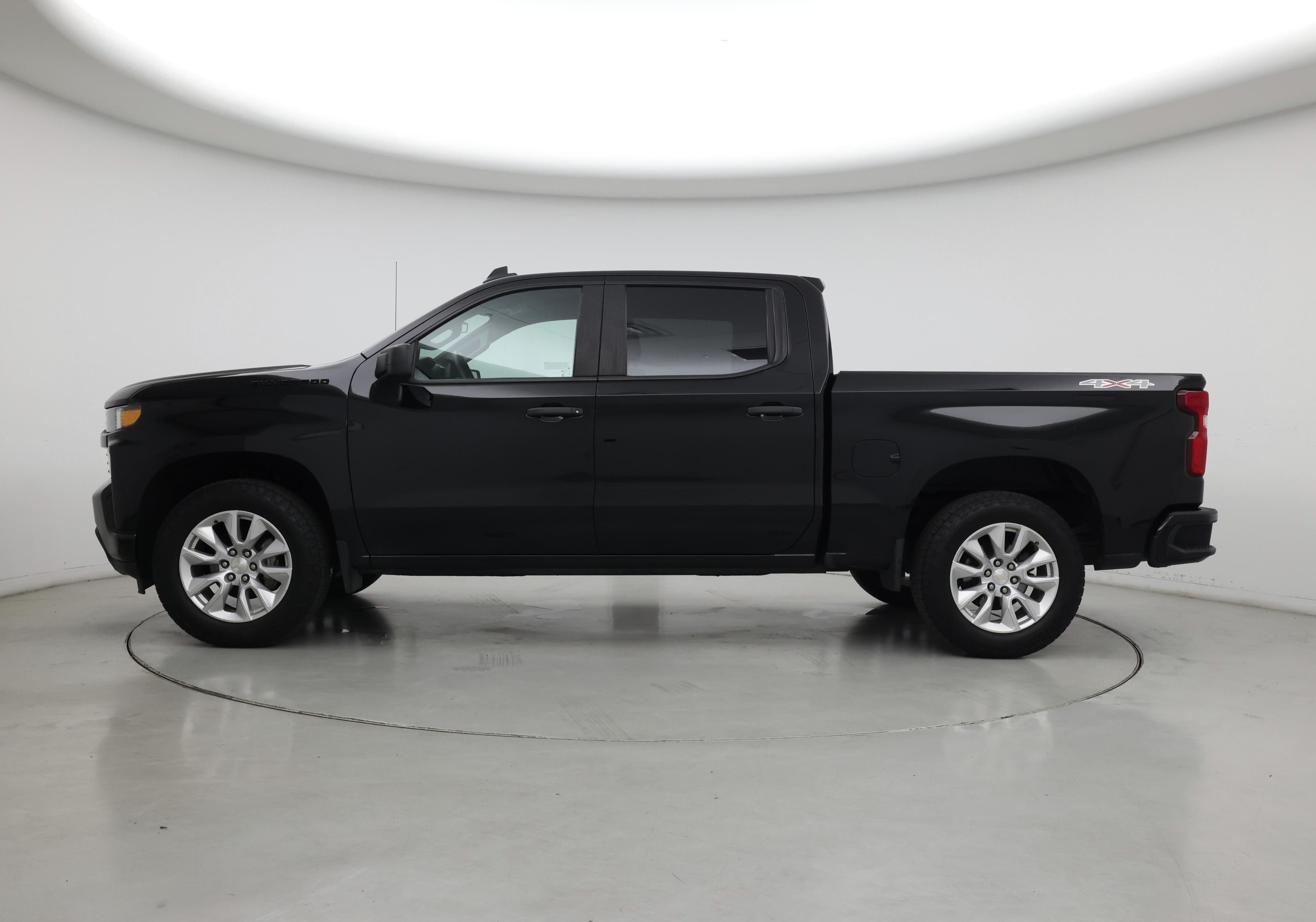 Thumbnail: 2022 Chevrolet Silverado 1500 - 3
