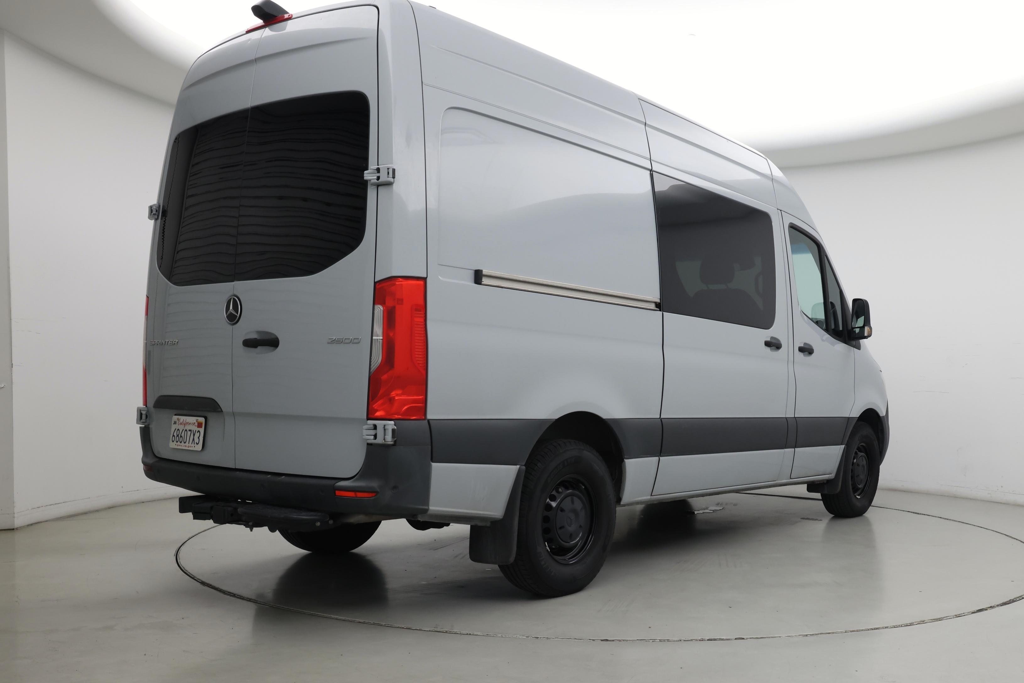 Thumbnail: 2023 Mercedes-Benz Sprinter - 8
