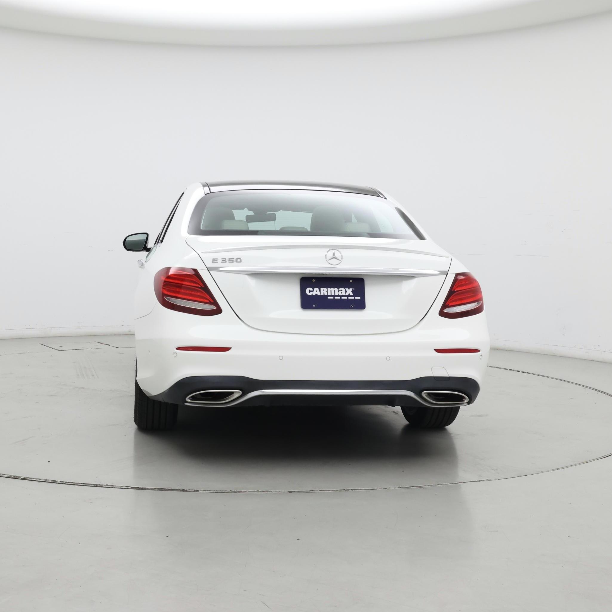 Thumbnail: 2020 Mercedes-Benz E-Class - 6