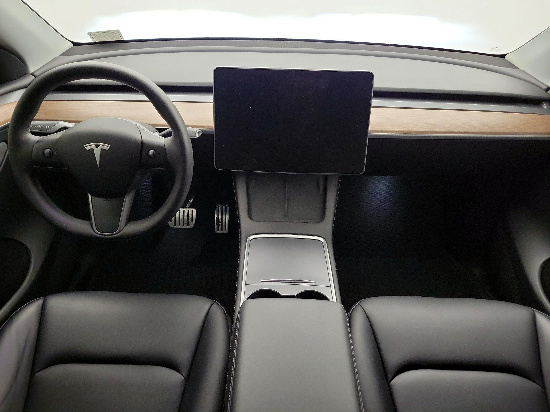 Thumbnail: 2022 Tesla Model Y - 9