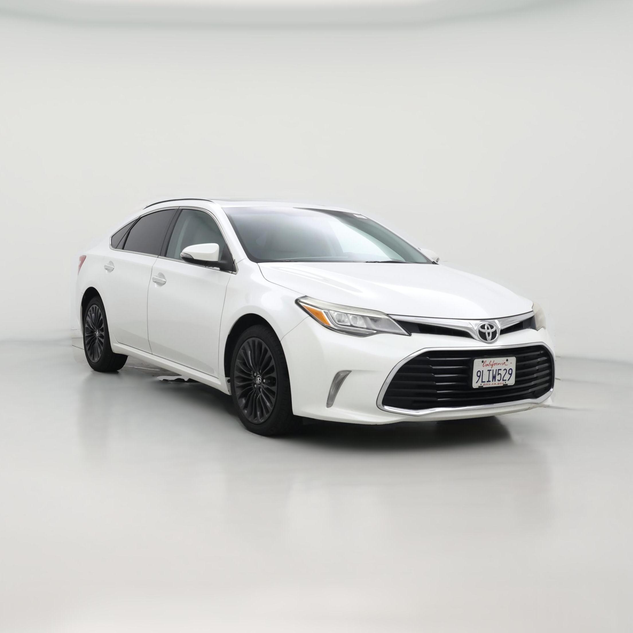 Thumbnail: 2016 Toyota Avalon - 1