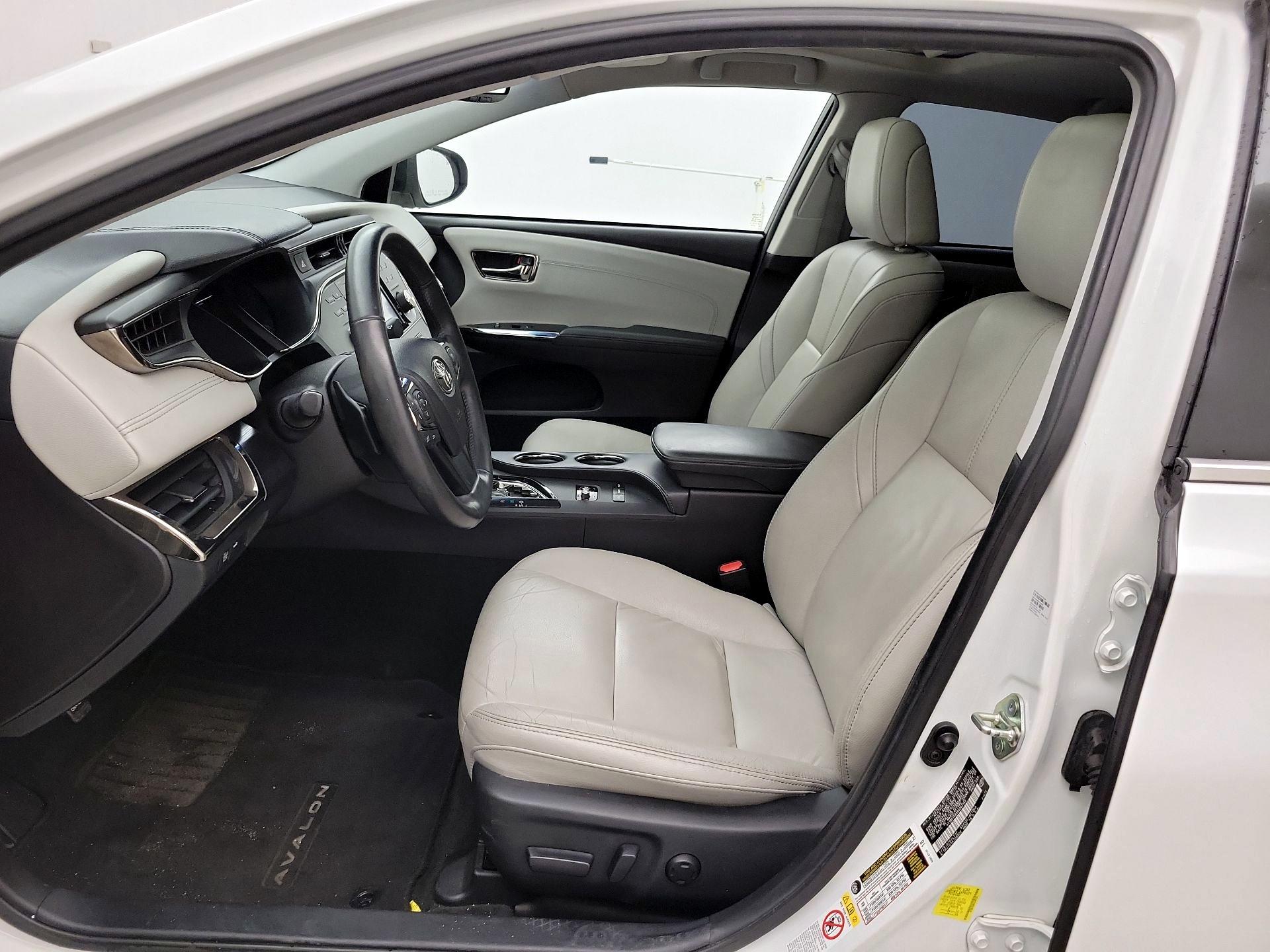 Thumbnail: 2016 Toyota Avalon - 11