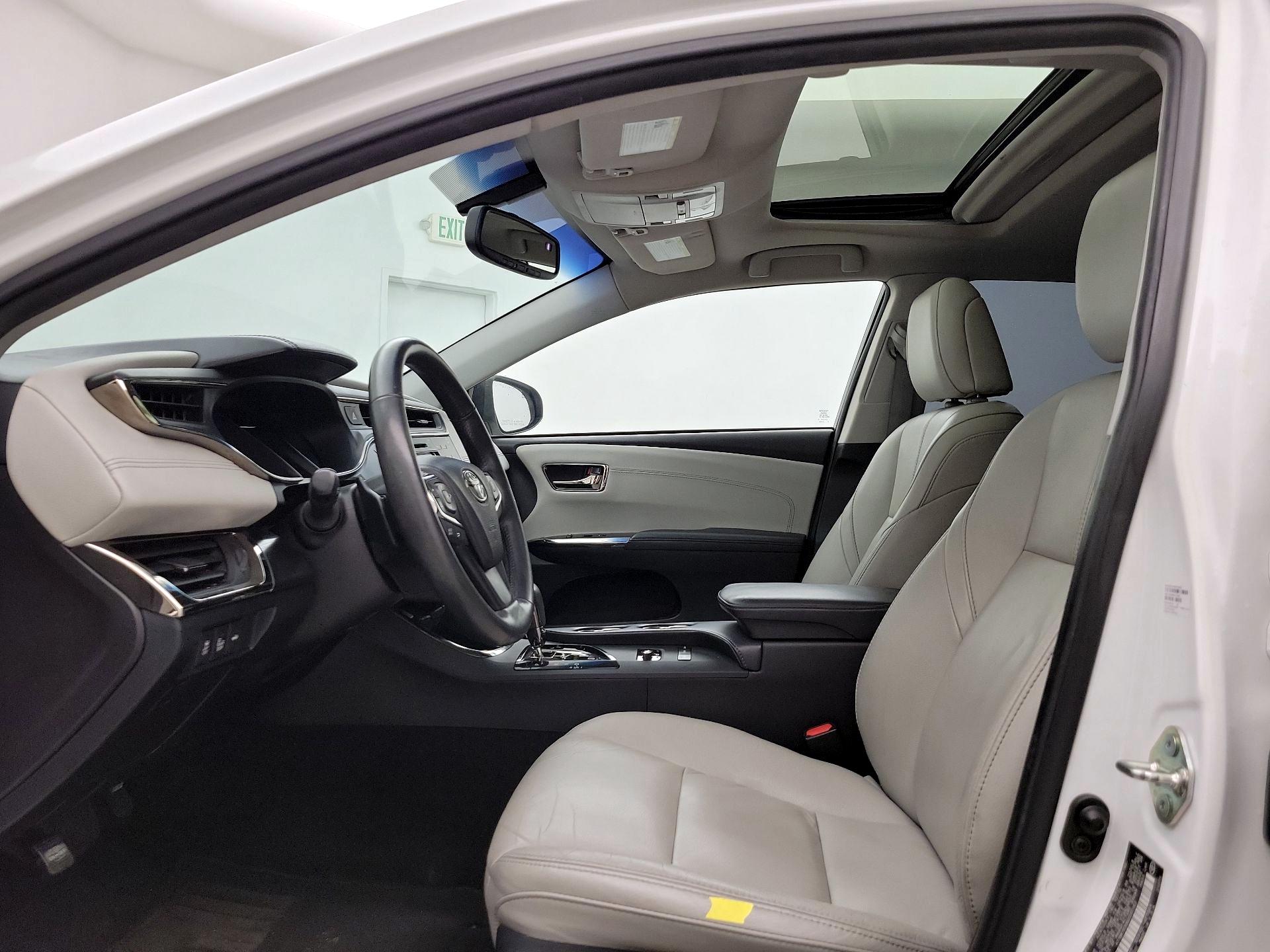 Thumbnail: 2016 Toyota Avalon - 20