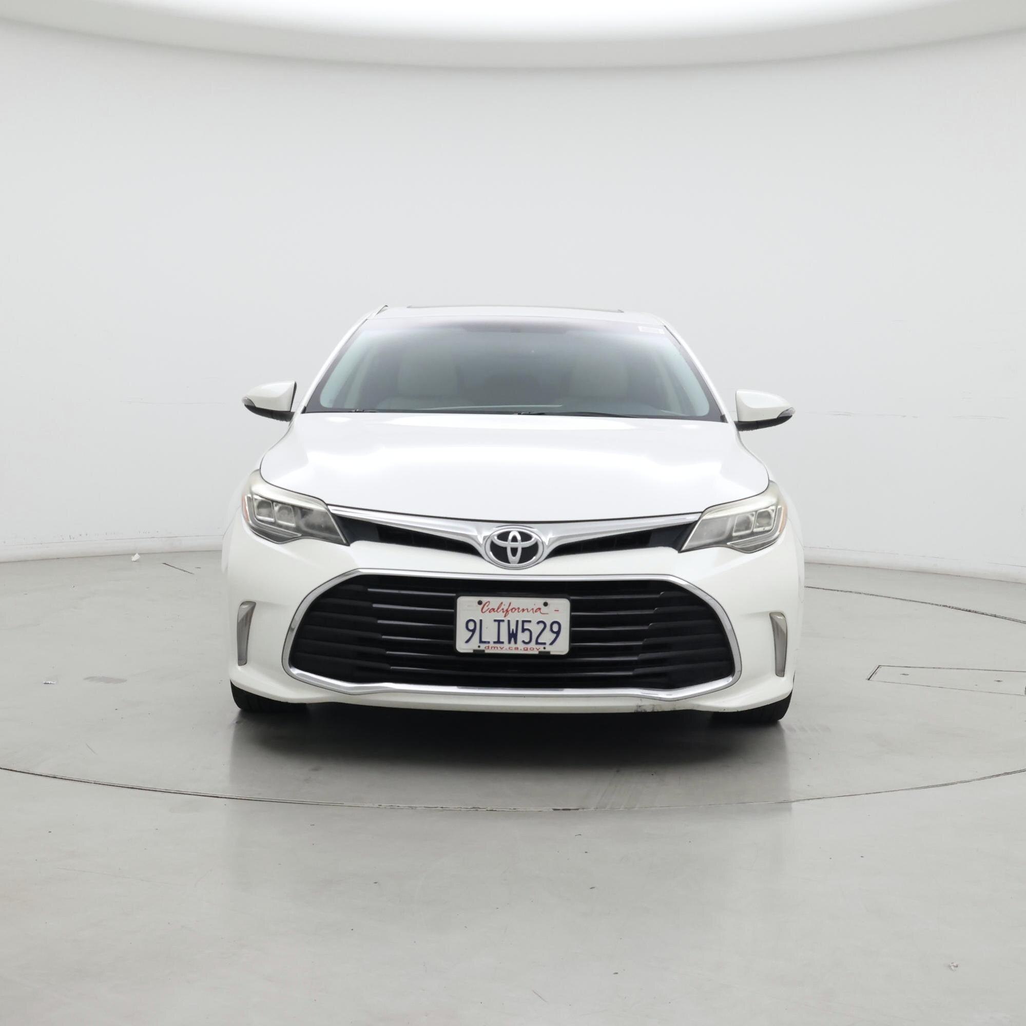 Thumbnail: 2016 Toyota Avalon - 5