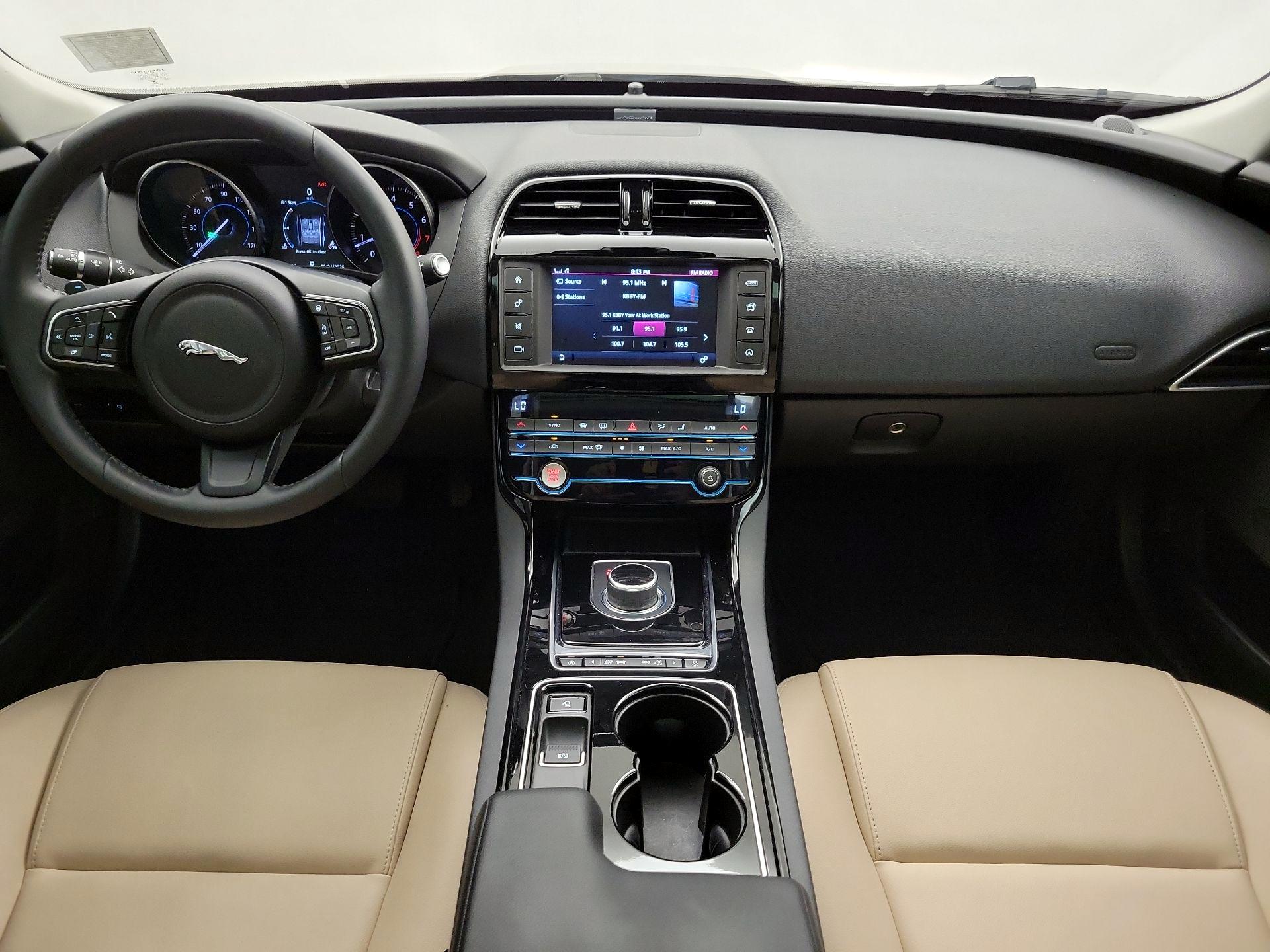 Thumbnail: 2017 Jaguar XE - 9