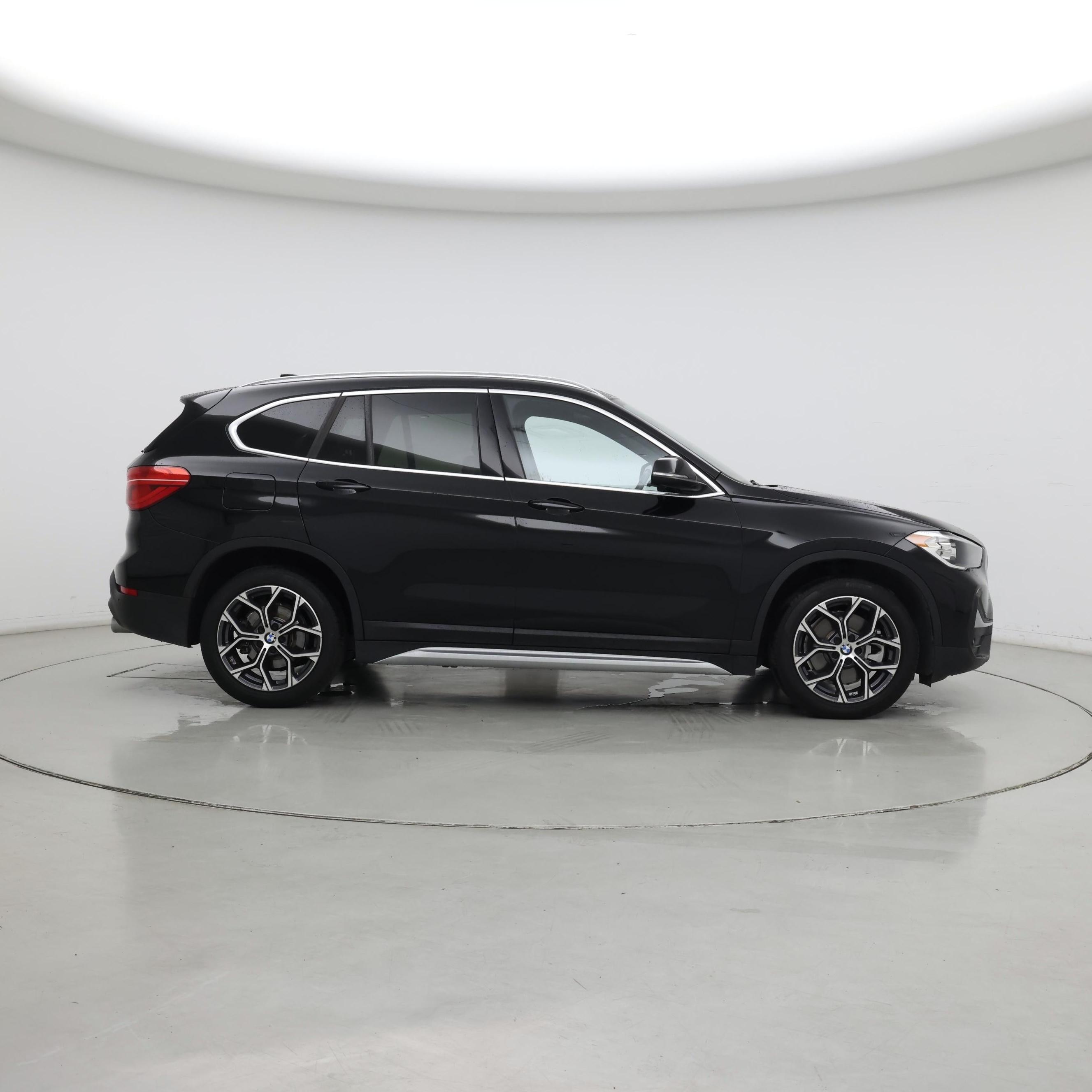 Thumbnail: 2021 BMW X1 - 7