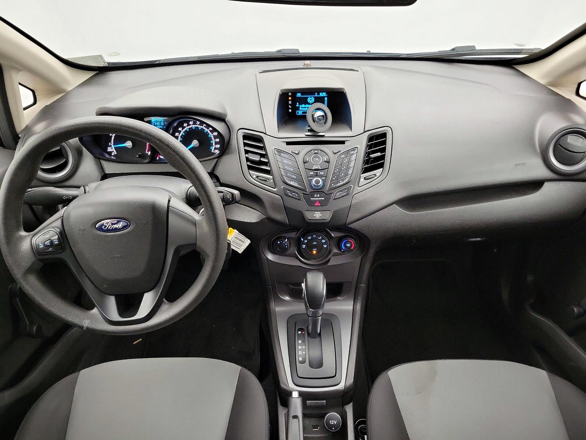 Thumbnail: 2017 Ford Fiesta - 9