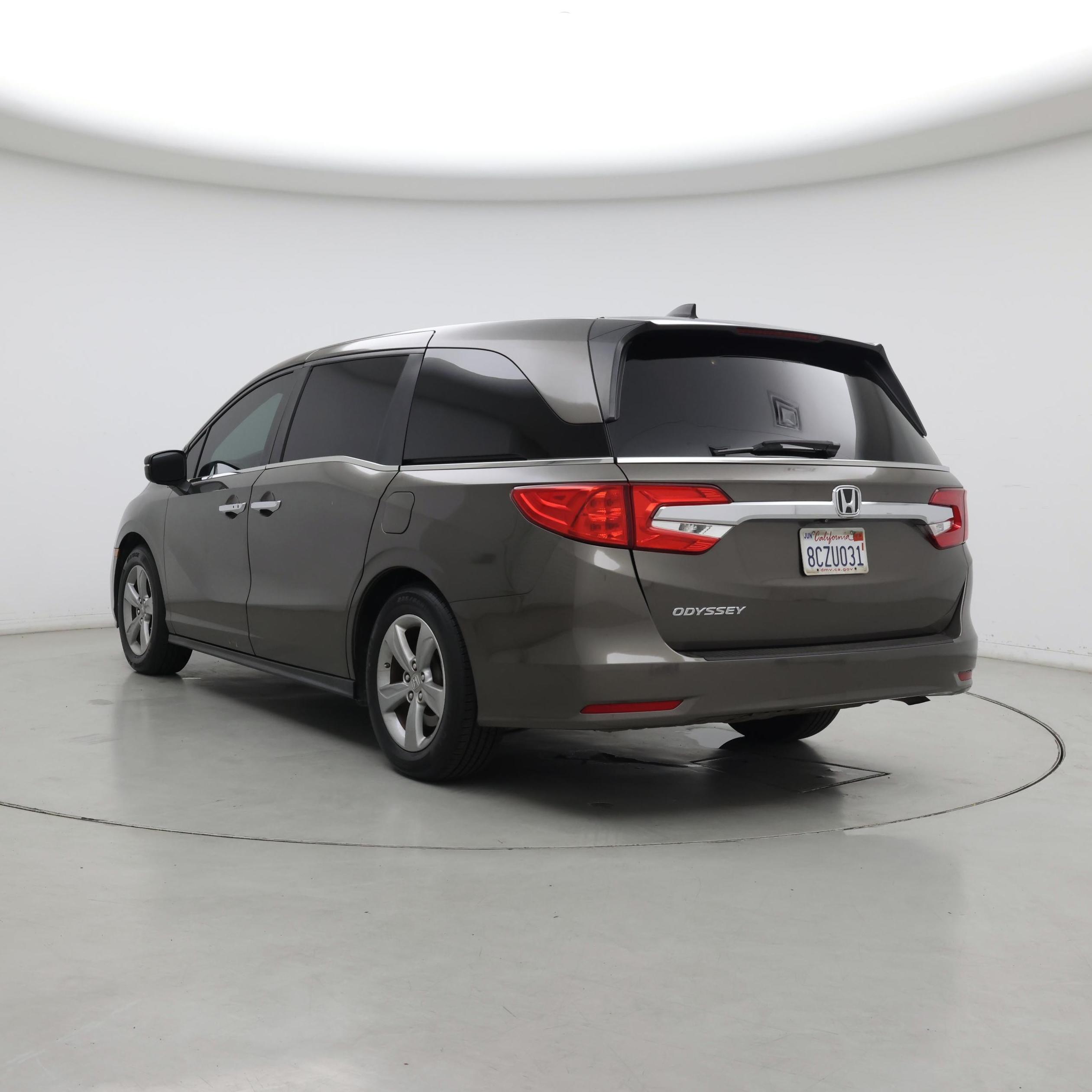 Thumbnail: 2018 Honda Odyssey - 2
