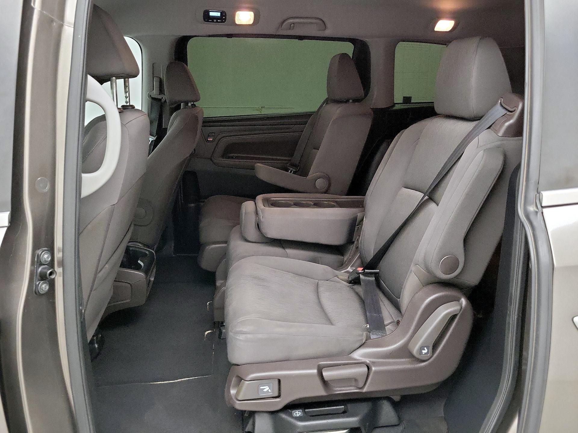 Thumbnail: 2018 Honda Odyssey - 19