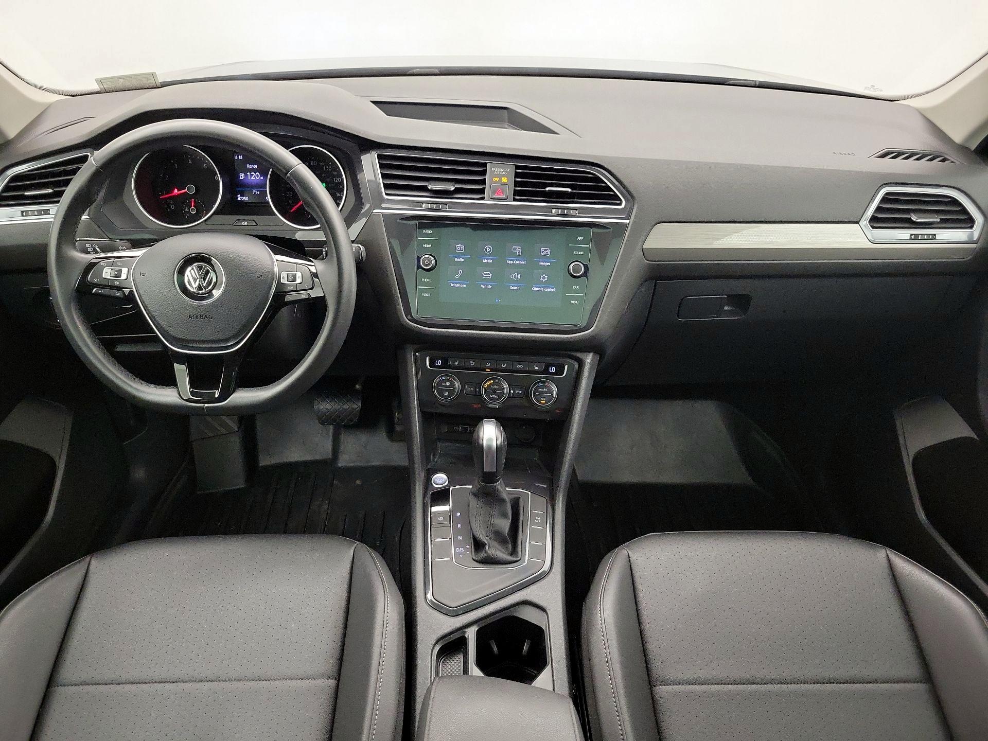Thumbnail: 2020 Volkswagen Tiguan - 9