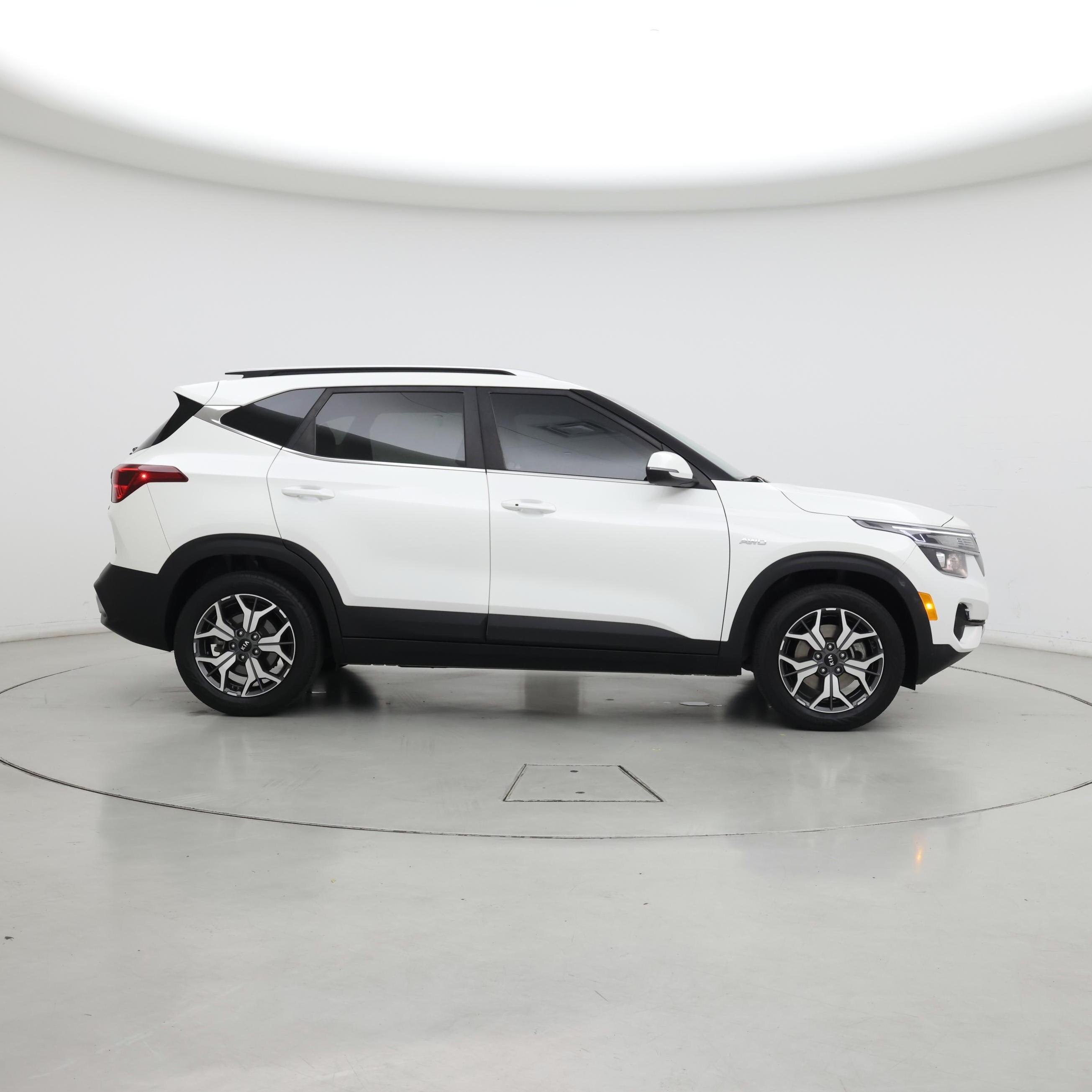 Thumbnail: 2021 Kia Seltos - 7
