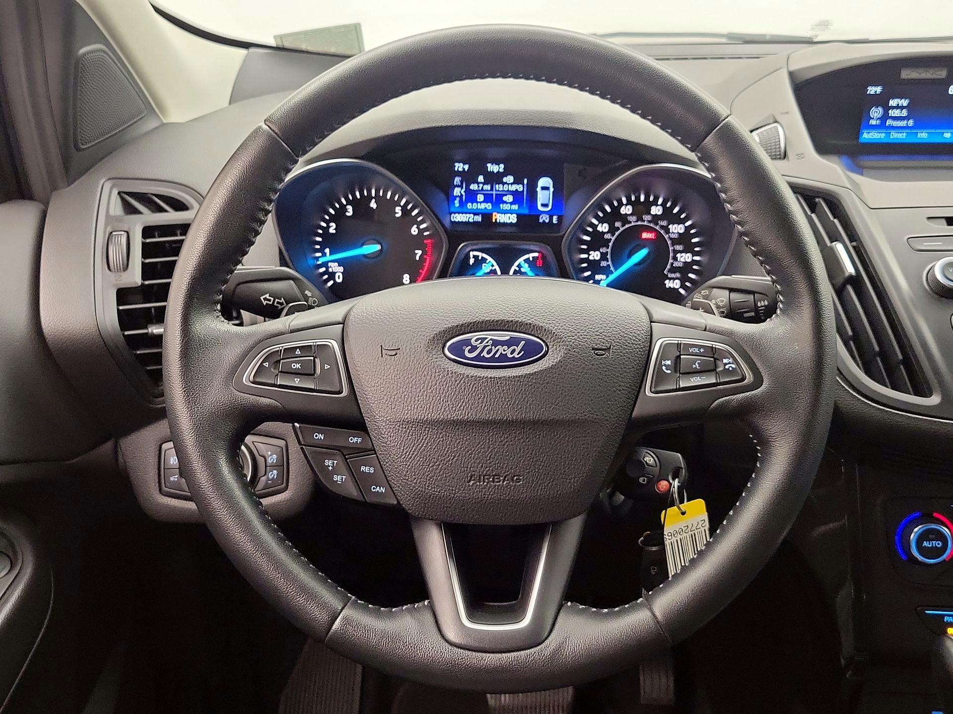 Thumbnail: 2017 Ford Escape - 10