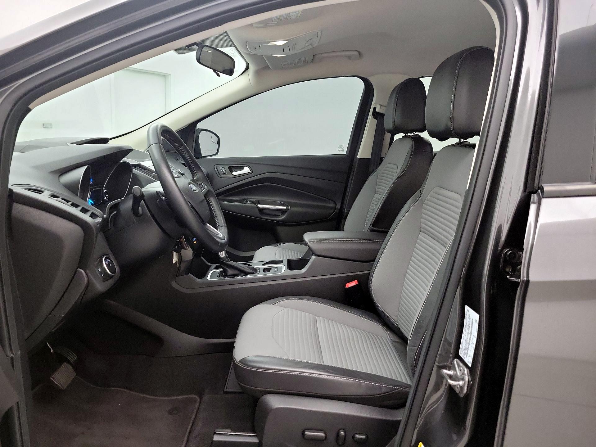 Thumbnail: 2017 Ford Escape - 11