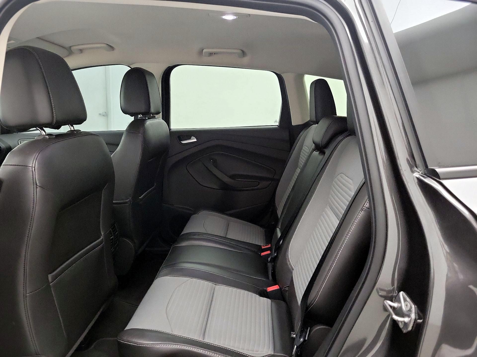Thumbnail: 2017 Ford Escape - 19