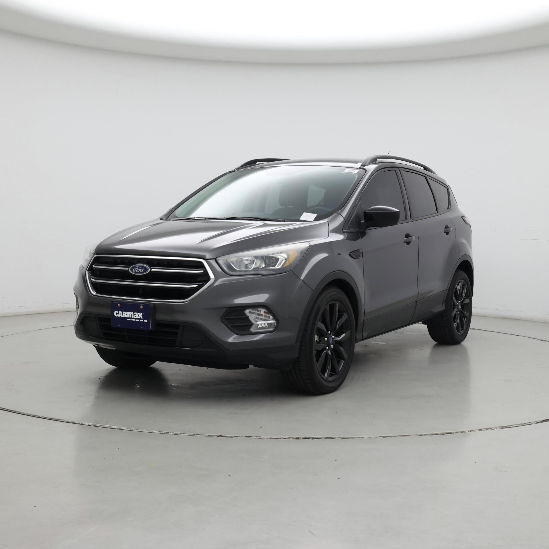 Thumbnail: 2017 Ford Escape - 4