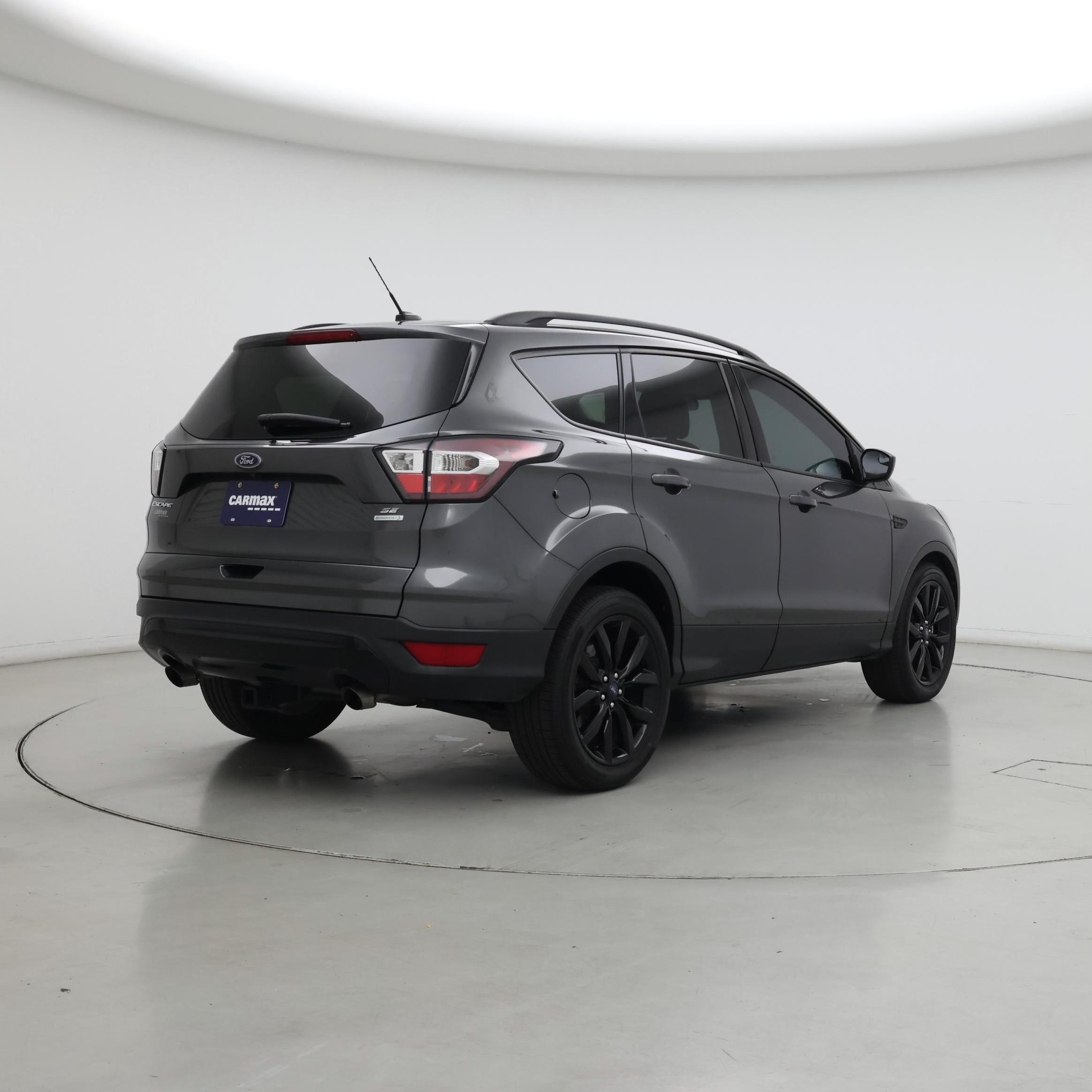 Thumbnail: 2017 Ford Escape - 8