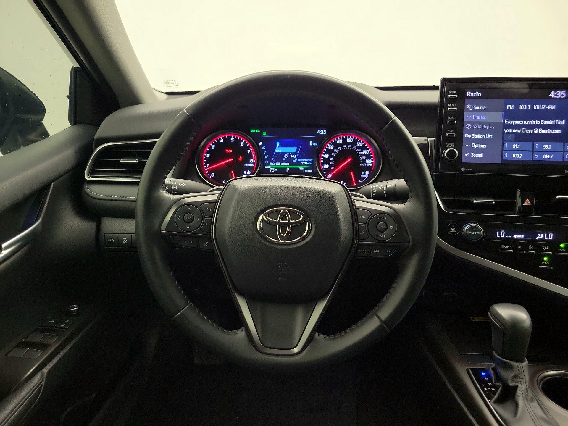 Thumbnail: 2023 Toyota Camry - 10