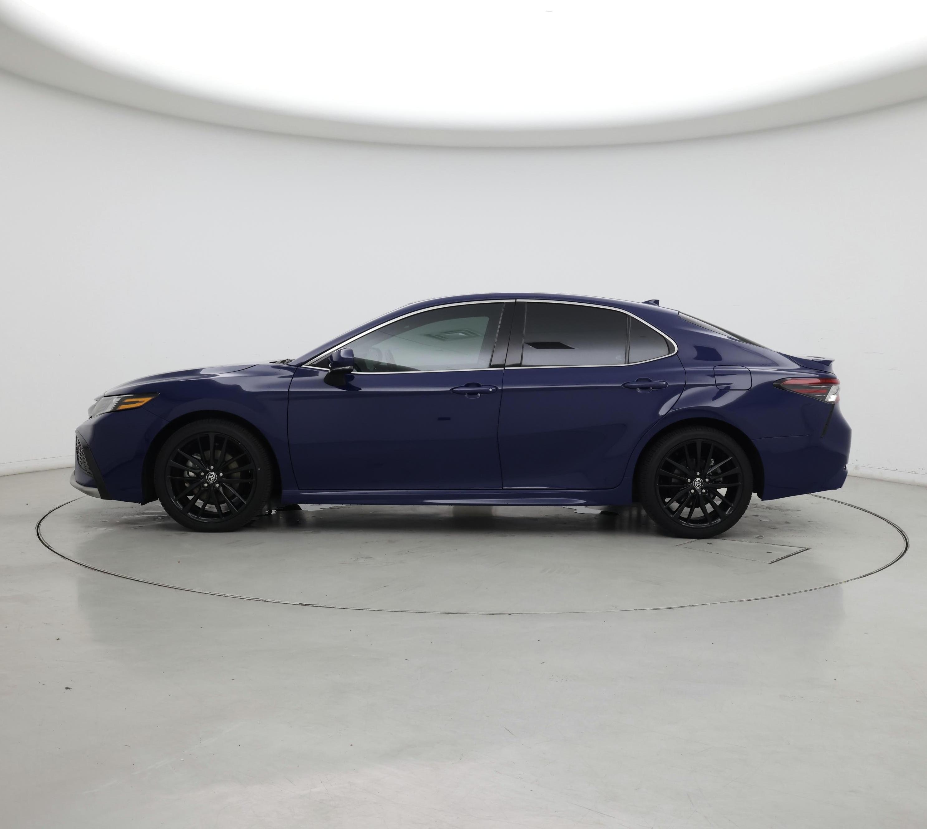 Thumbnail: 2023 Toyota Camry - 3