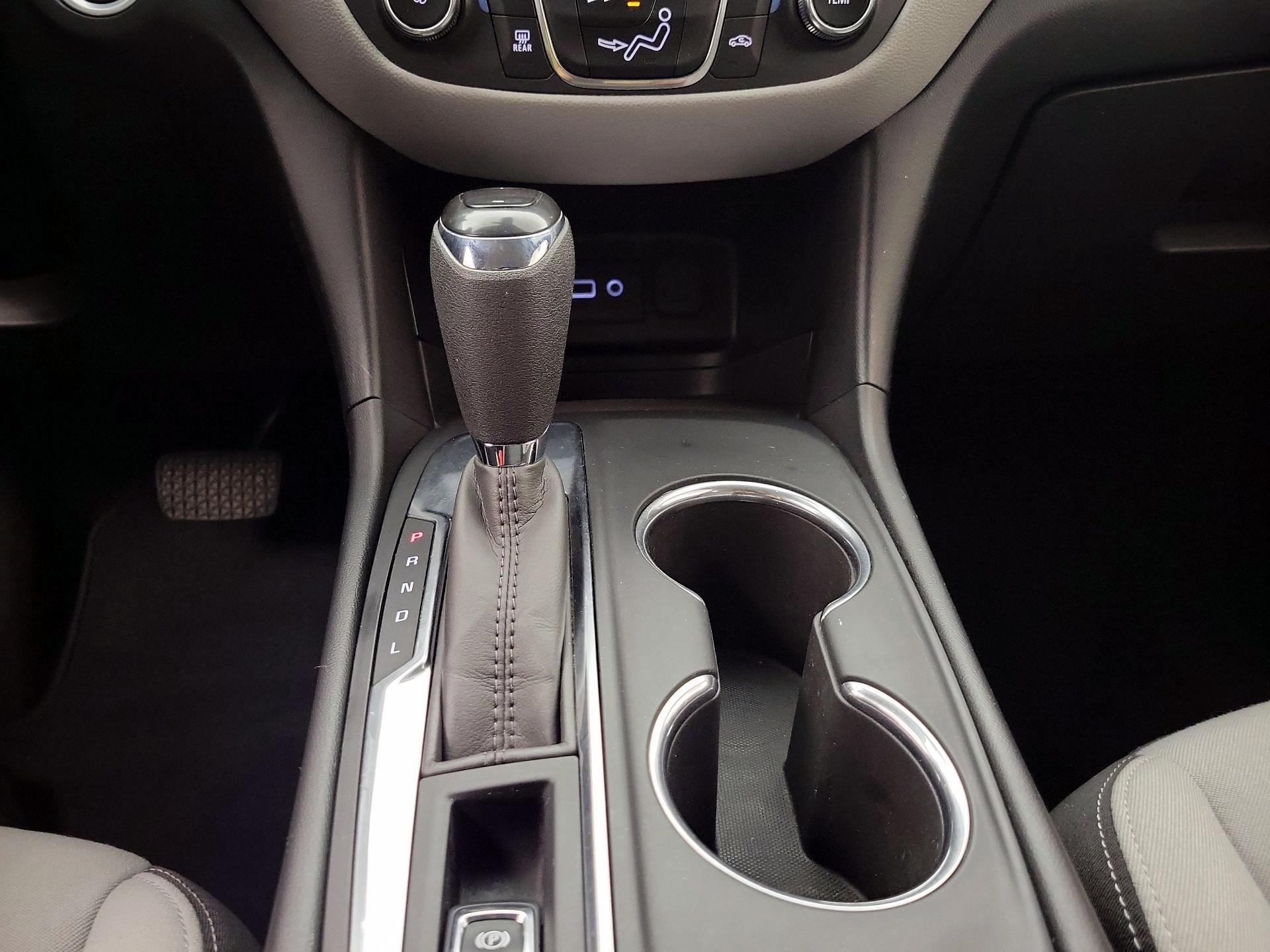 Thumbnail: 2020 Chevrolet Equinox - 17