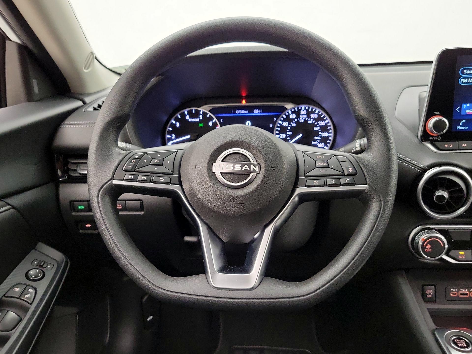 Thumbnail: 2024 Nissan Sentra - 10